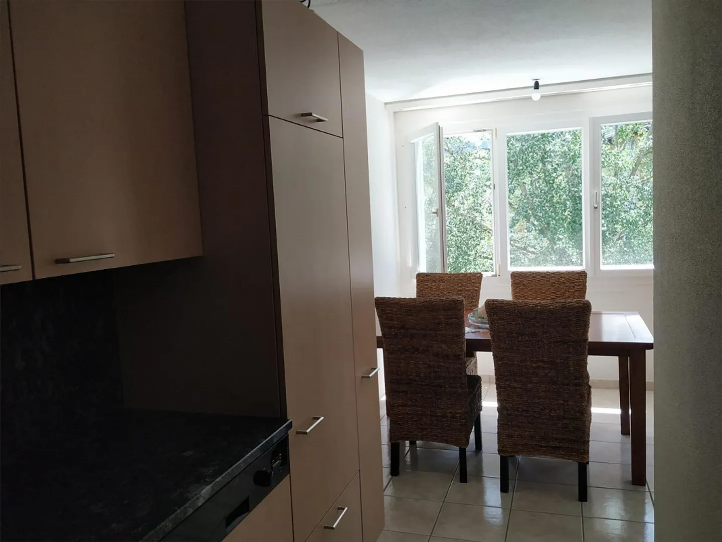 Colocataire recherché pour un appartement partagé de 3,5 pièces. - Photo 4 sur 7