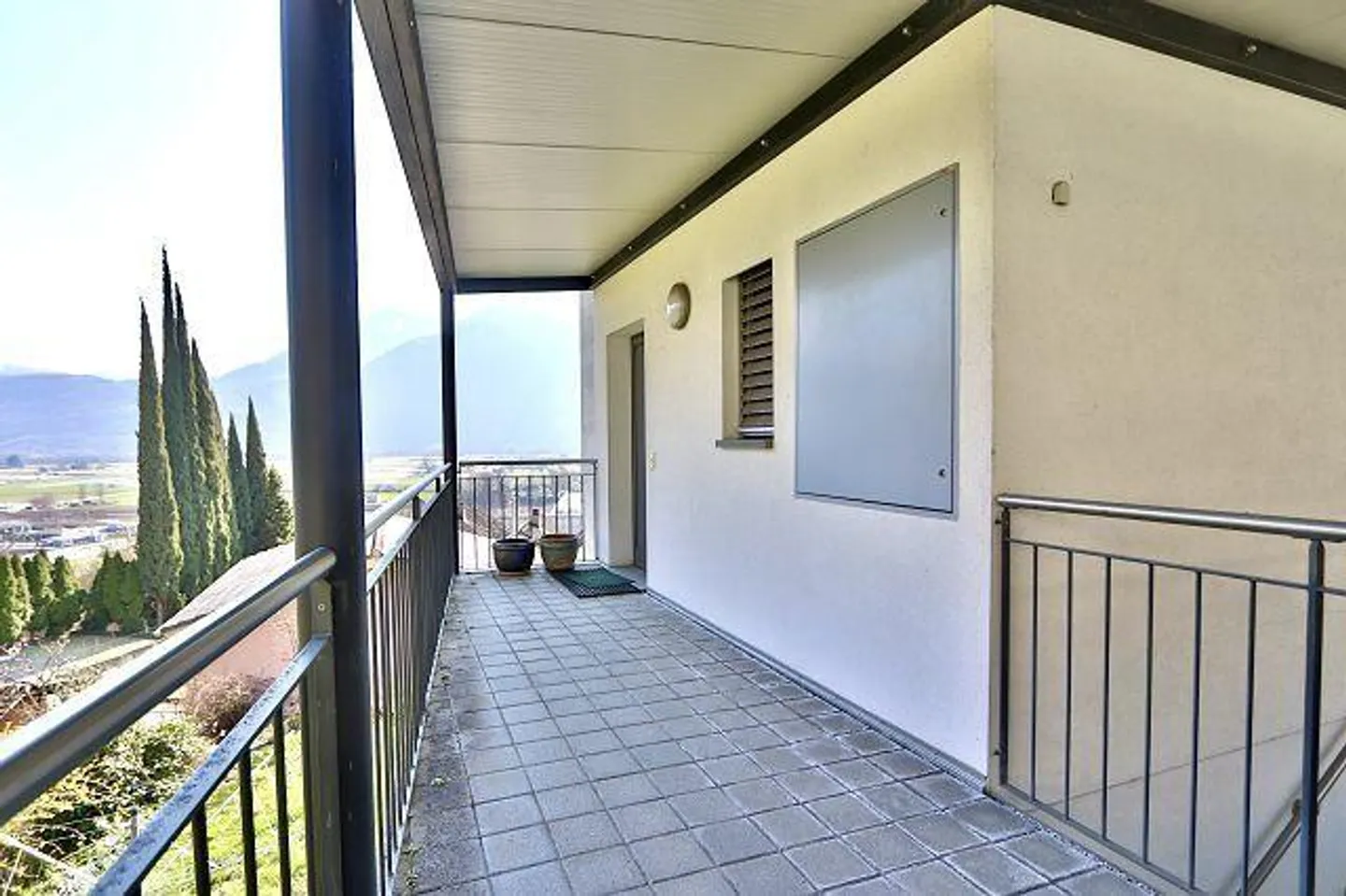 Villa soleggiata con vista panoramica - Foto 28 di 43
