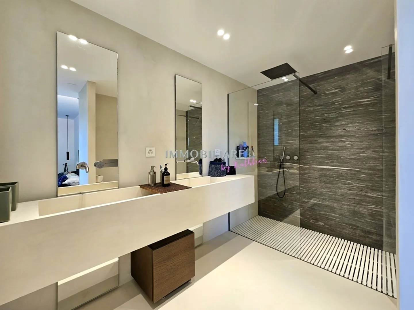 Vivere Elevato: Villa, situata in una posizione assolutamente tranquilla, ristrutturata con materiali di alta qualità - Foto 7 di 13