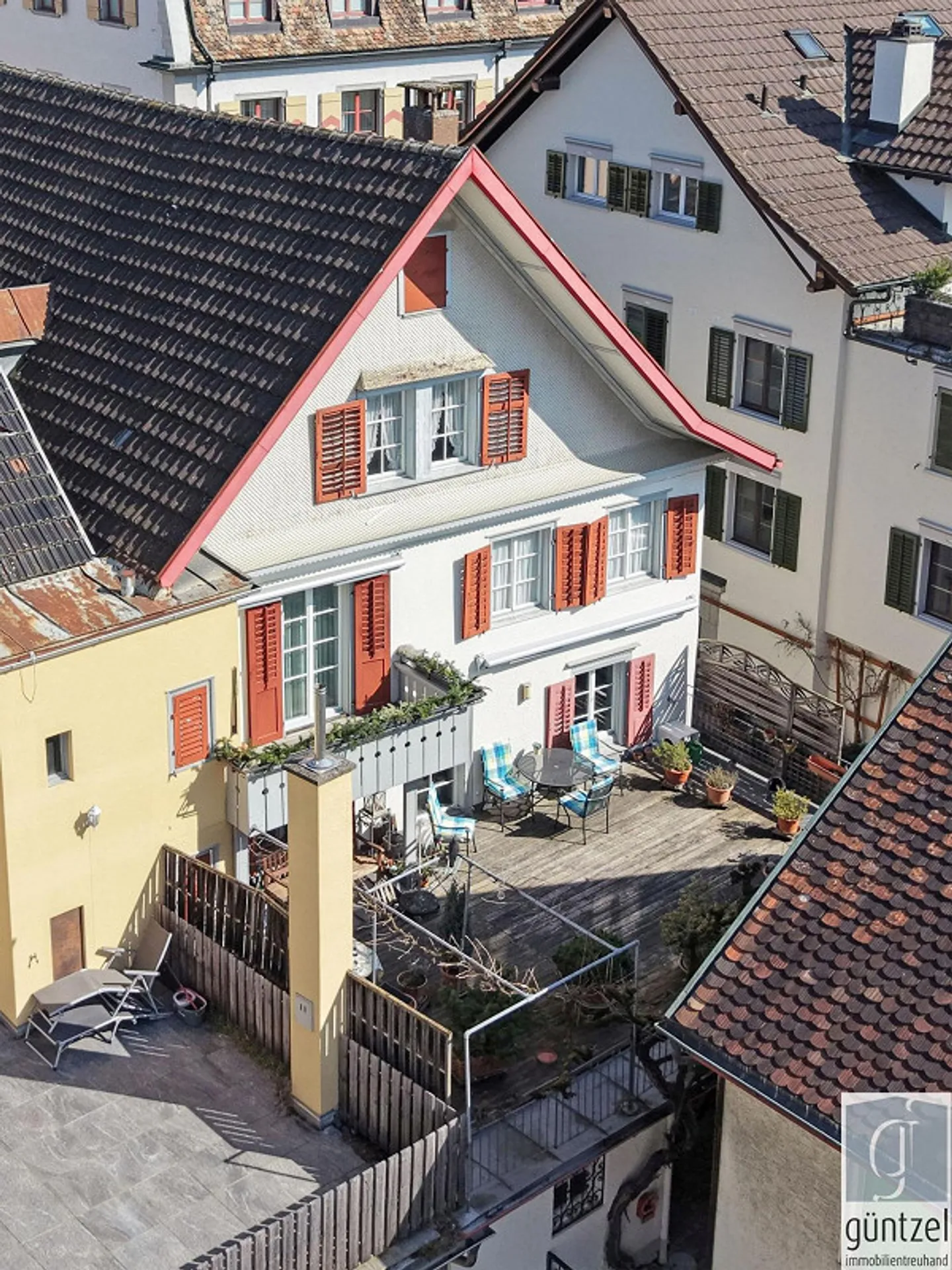 Vivere, vita e lavoro nella storica città vecchia di Arbon - Foto 2 di 13