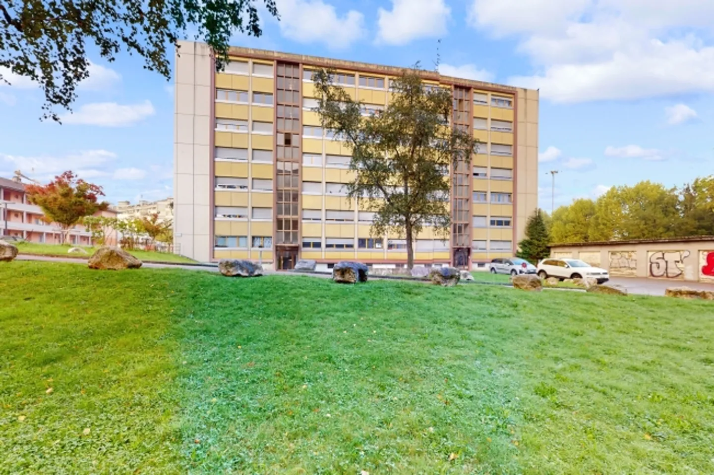 Fontenette-Viertel - Außenparkplatz zu vermieten. - Foto 1 von 1