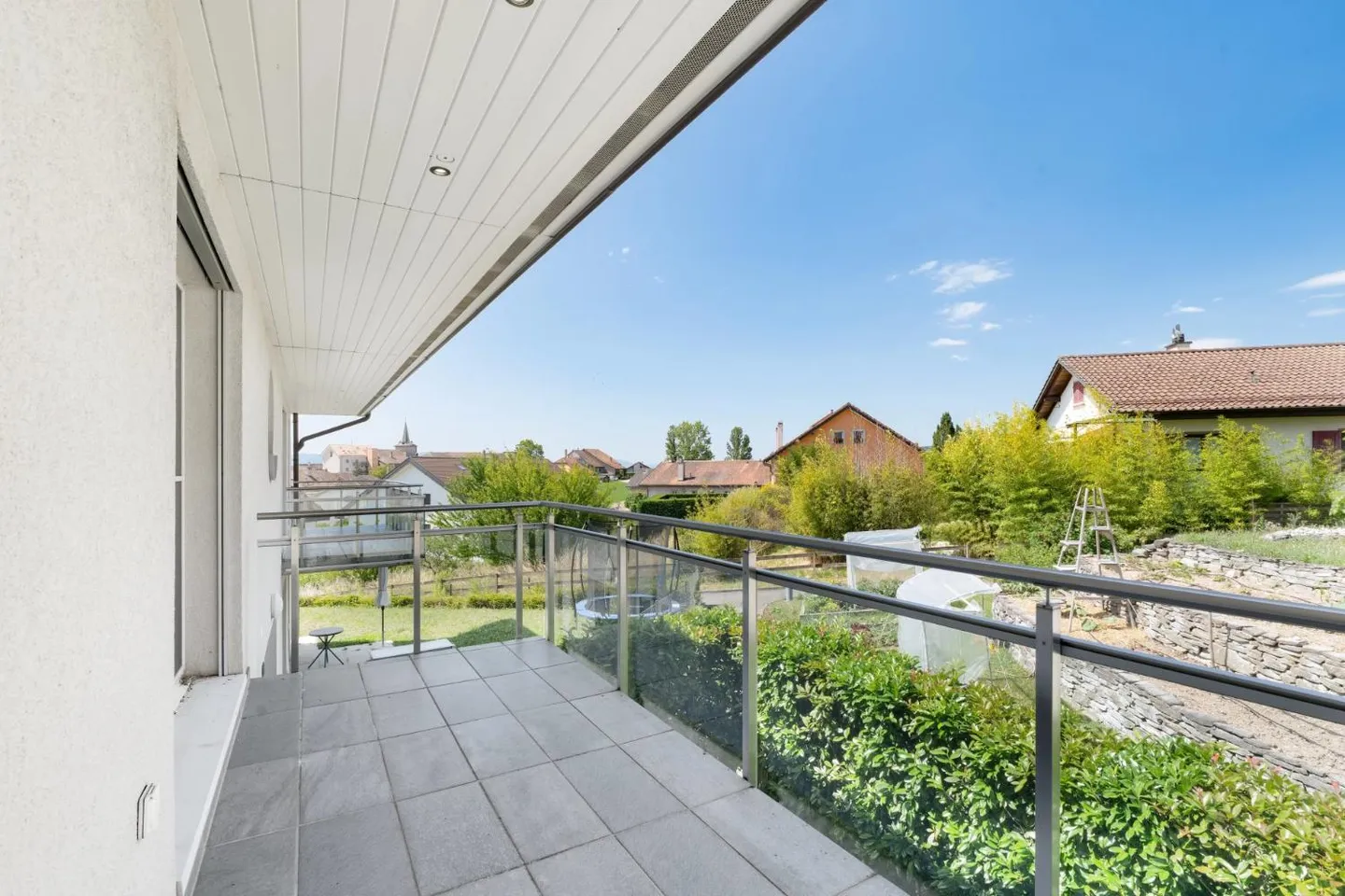 Appartamento di 4,5 stanze con vista lago a Yens - Foto 13 di 13