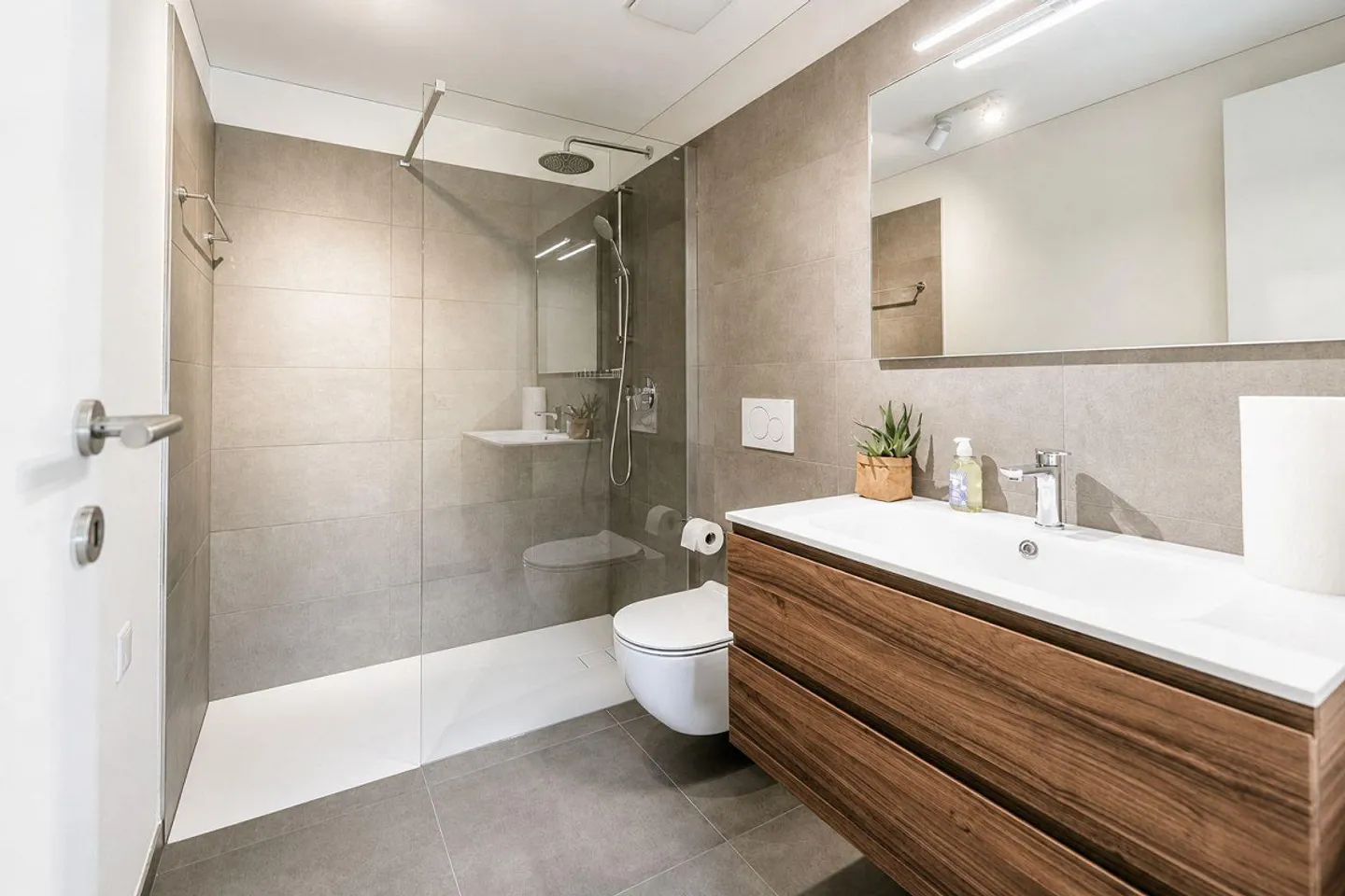 New 3.5 Rooms for Rent with Garden - Residence Ai Giardini | N... - Photo 8 of 11