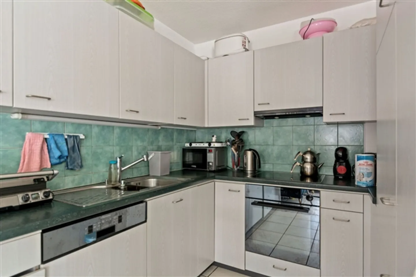 St-Imier, Maisonette di 4,5 stanze con balcone e parcheggio - Foto 4 di 13