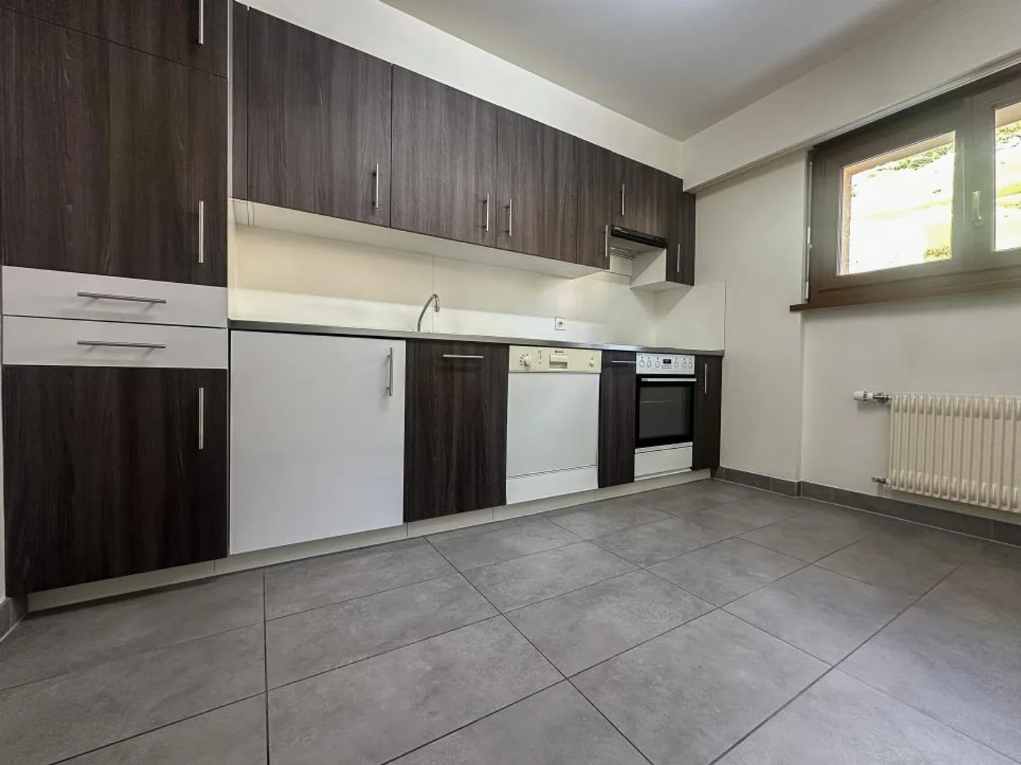 4.5 Room Apartment - Photo 3 of 11