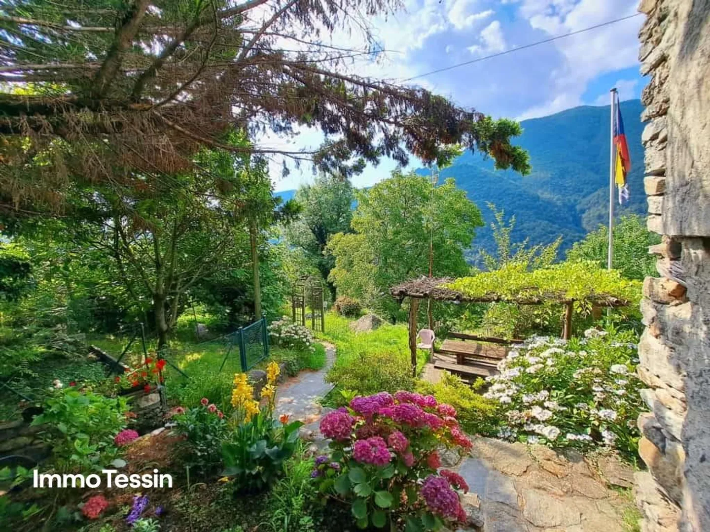 Rarity - A Piece of Paradise in Berzona, Ground Floor Apartment with 30... - Photo 1 of 13