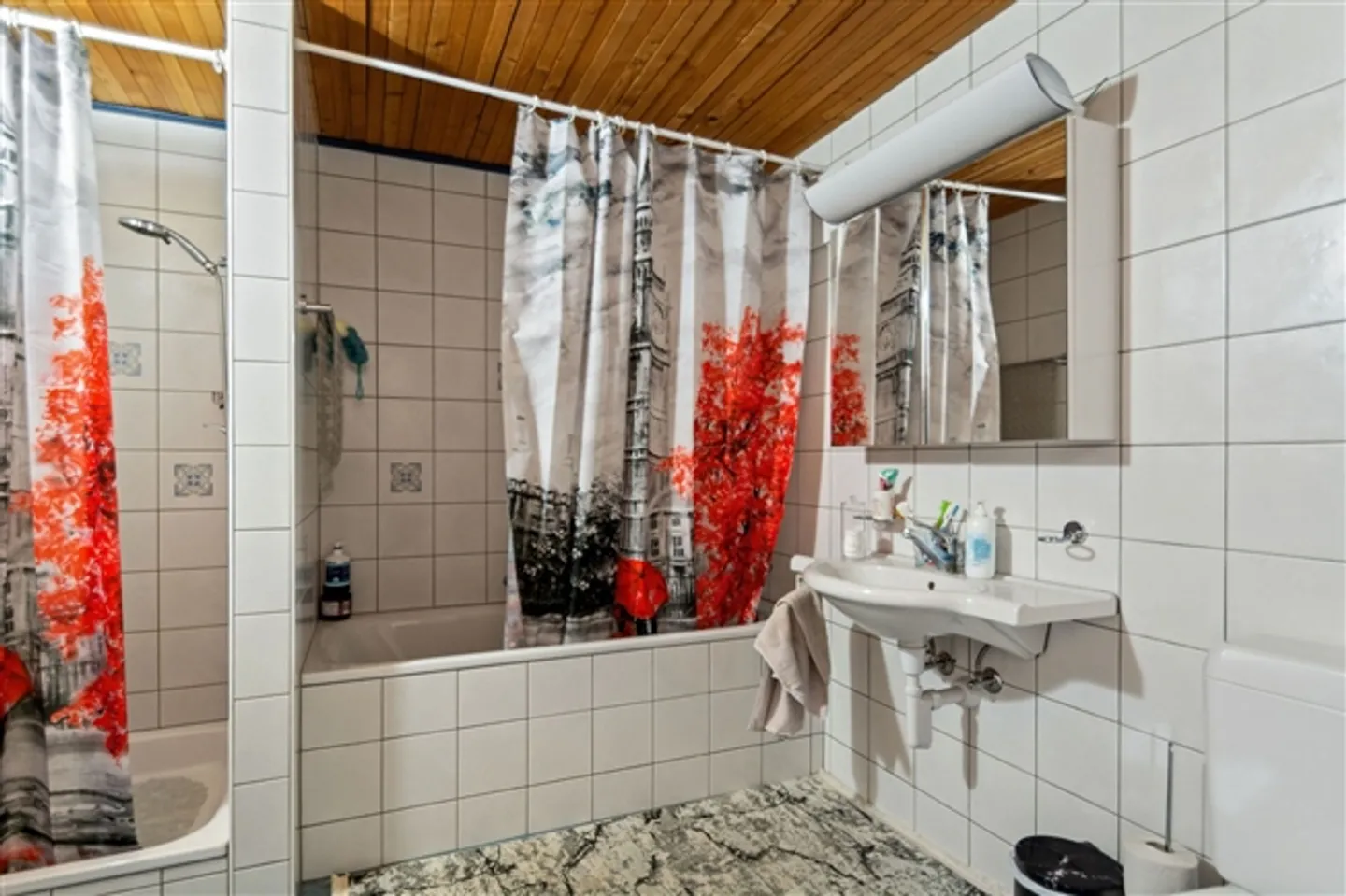 St-Imier, Maisonette di 4,5 stanze con balcone e parcheggio - Foto 13 di 13