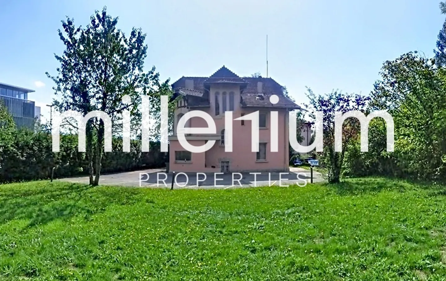 Prestigious offices with garden and parking - Mansion - Photo 1 of 1