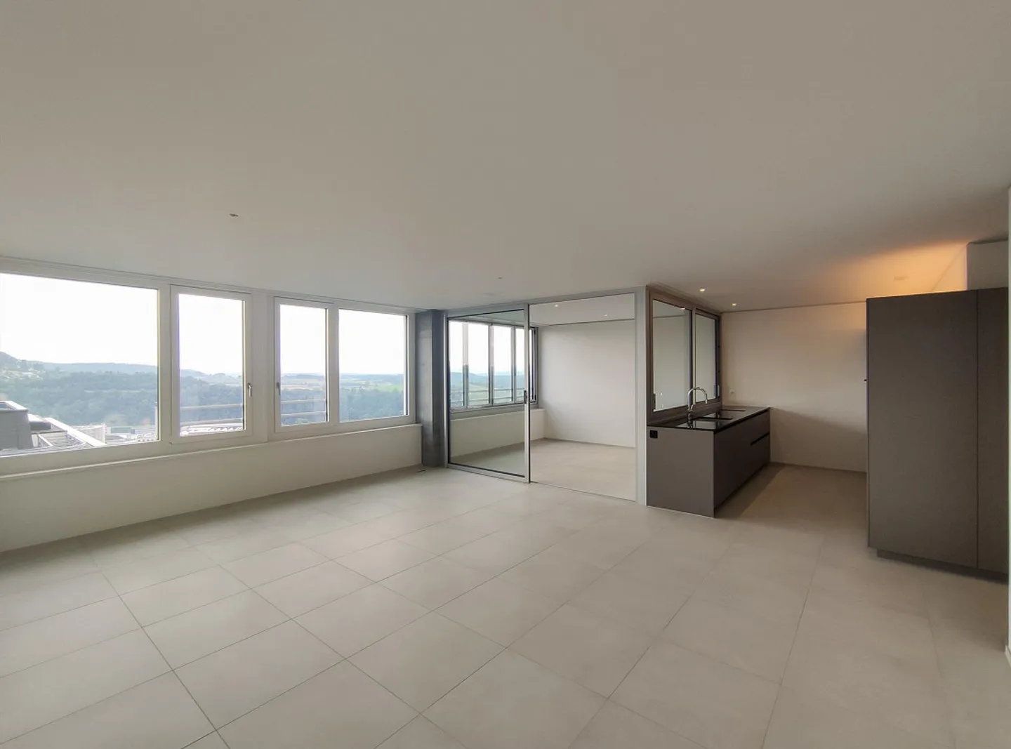 Moderne Wohnung mit exclusiver Sicht auf den Rheinfall - Foto 4 von 12