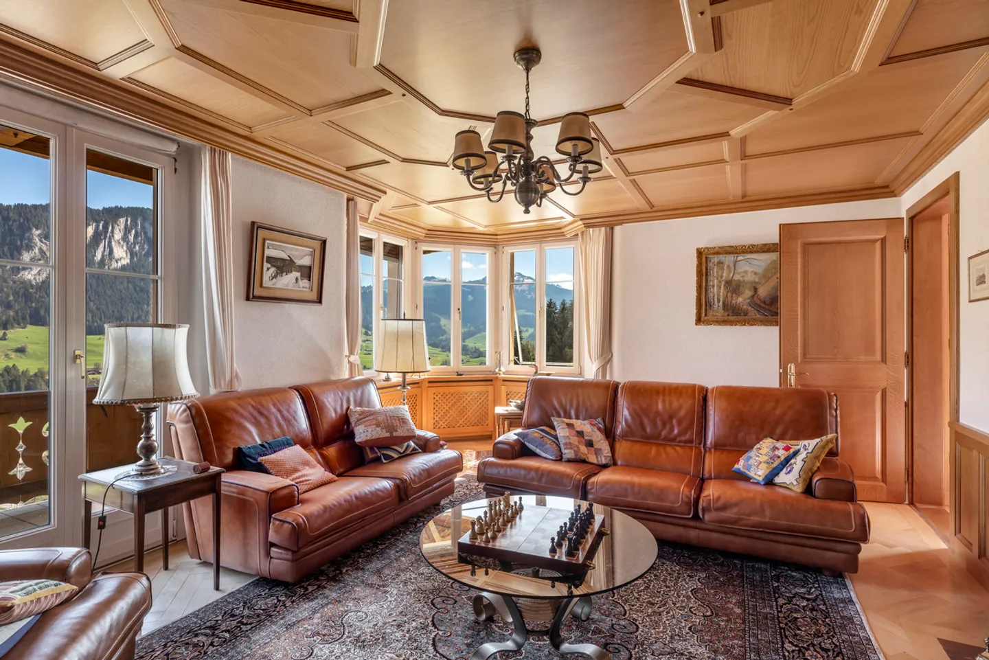 Magnifica proprietà di 12 stanze sulle alture di Château-d'Oex - Foto 6 di 14