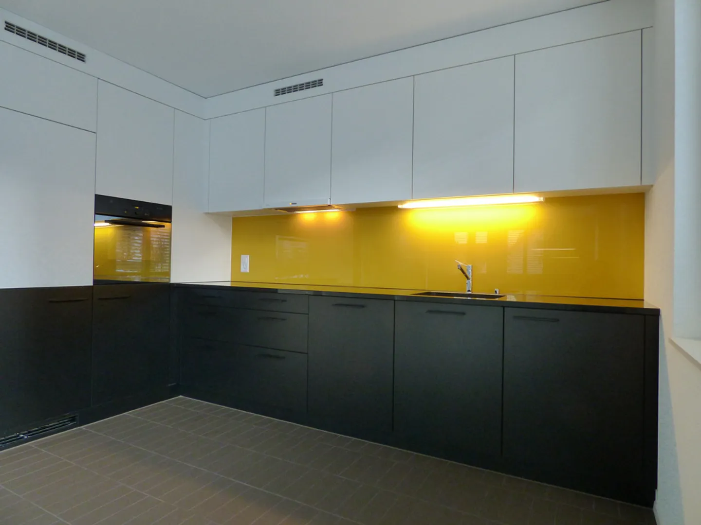 Your new living oasis in the trendy Hofwies development - Photo 6 of 8