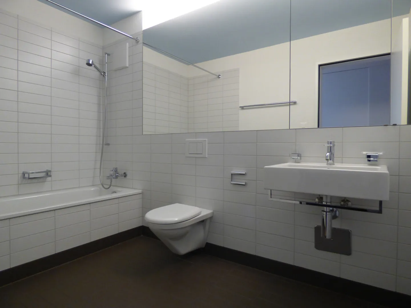 Your new living oasis in the trendy Hofwies development - Photo 7 of 8