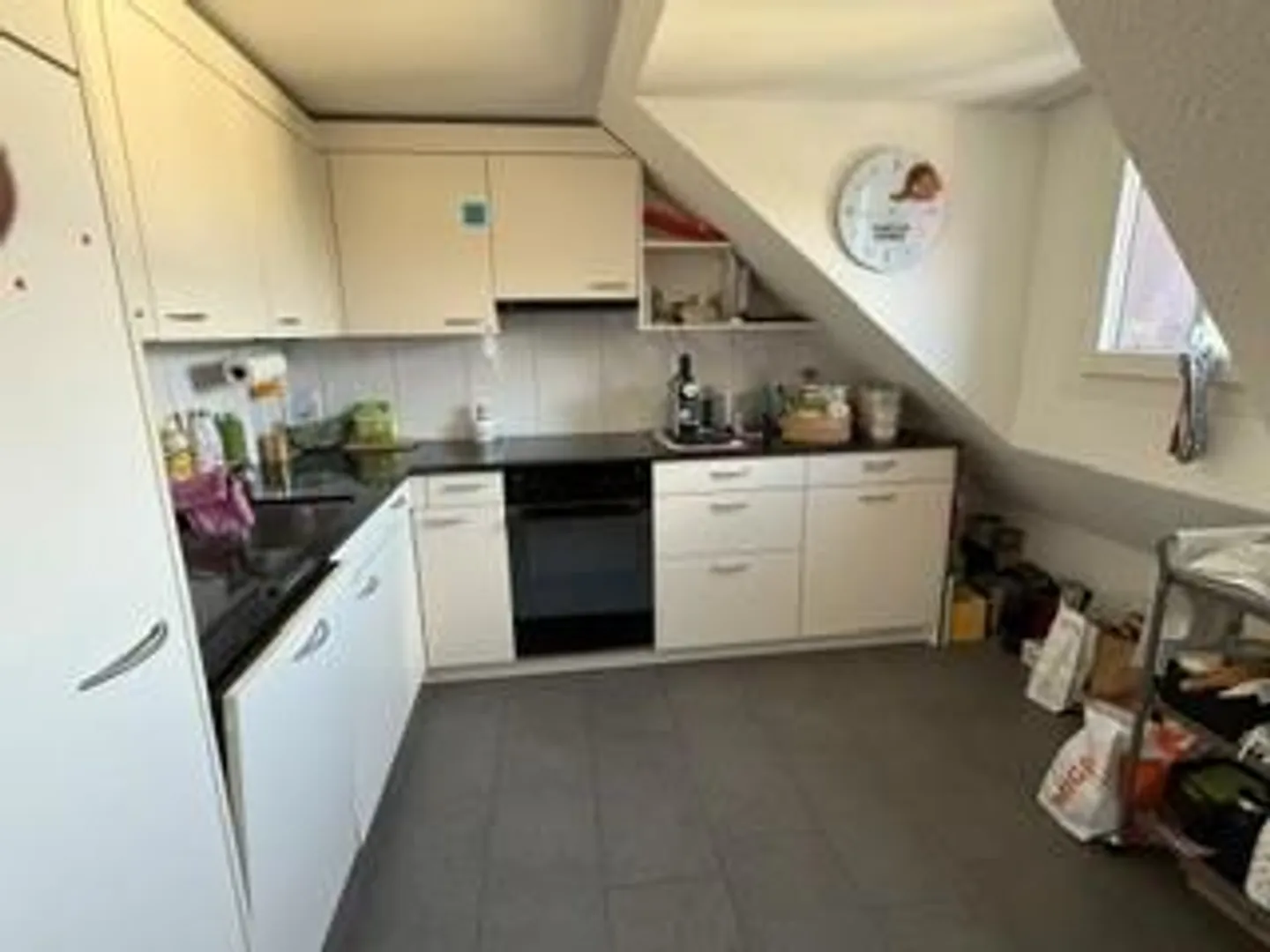 Charmante Dachwohnung in Zug - Foto 4 von 9