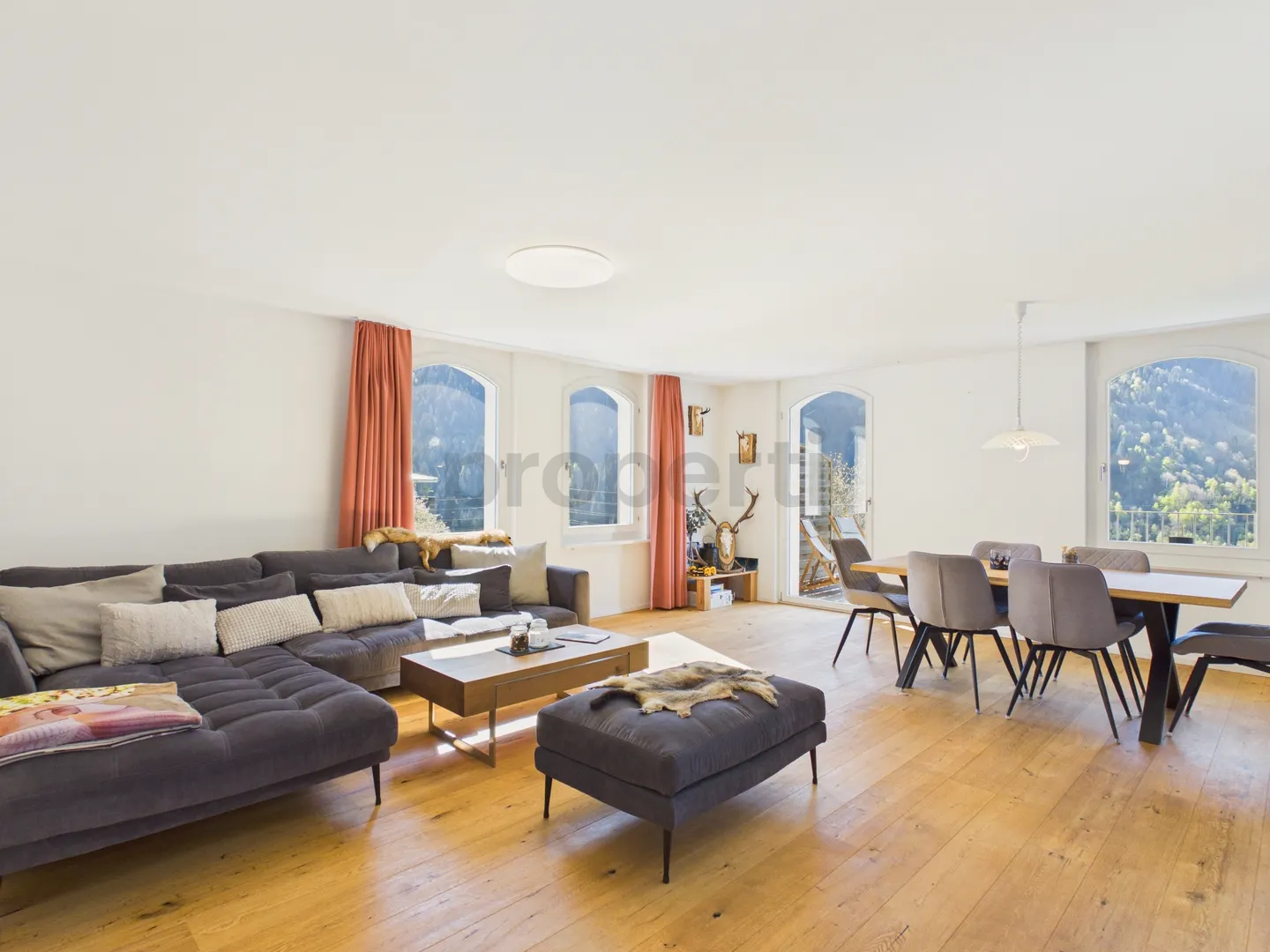 Modern 2.5-room apartment with large balcony in Rabius - Photo 1 of 11