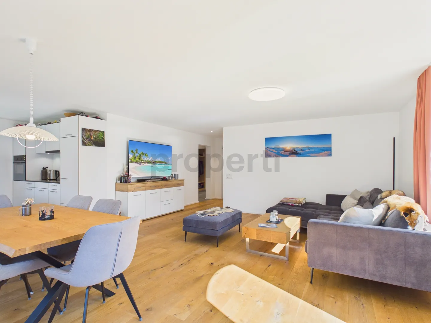 Modern 2.5-room apartment with large balcony in Rabius - Photo 2 of 11