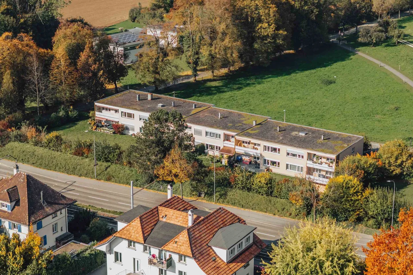 Appartement de 5 pièces en propriété à un emplacement central - Photo 4 sur 19
