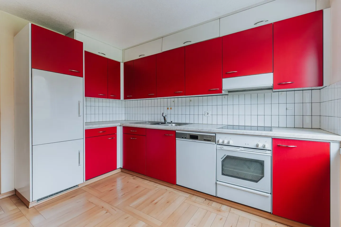 Appartement de 5 pièces en propriété à un emplacement central - Photo 6 sur 19