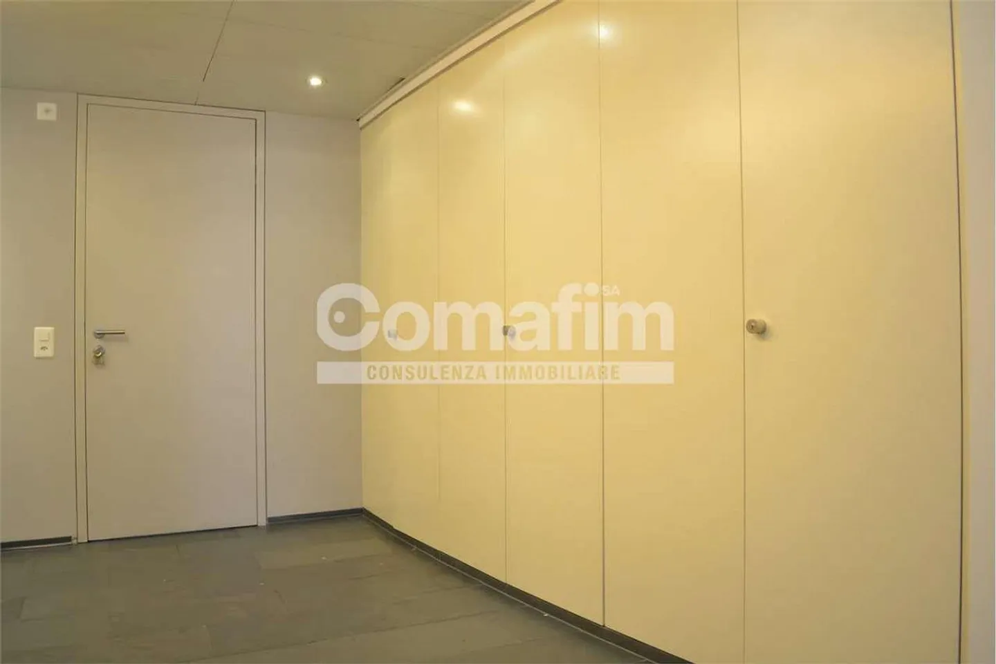 Prestiges Büro im Zentrum - Foto 4 von 13