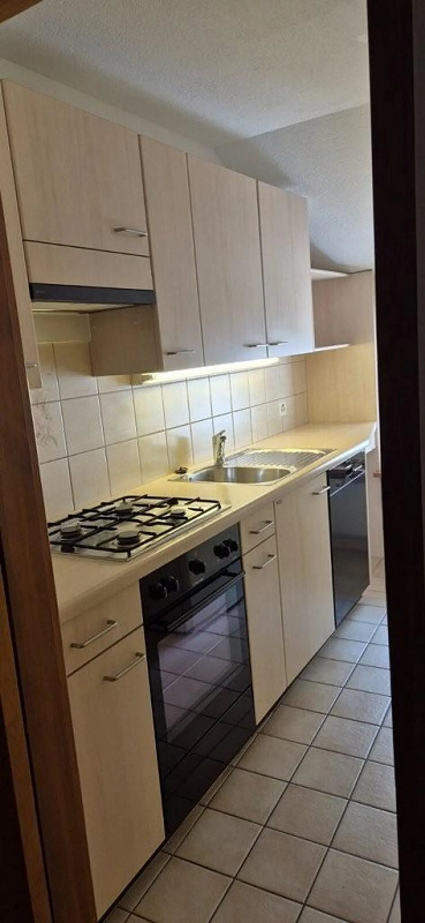 Appartement en duplex de 3,5 pièces avec beaucoup de charme - Photo 2 sur 10