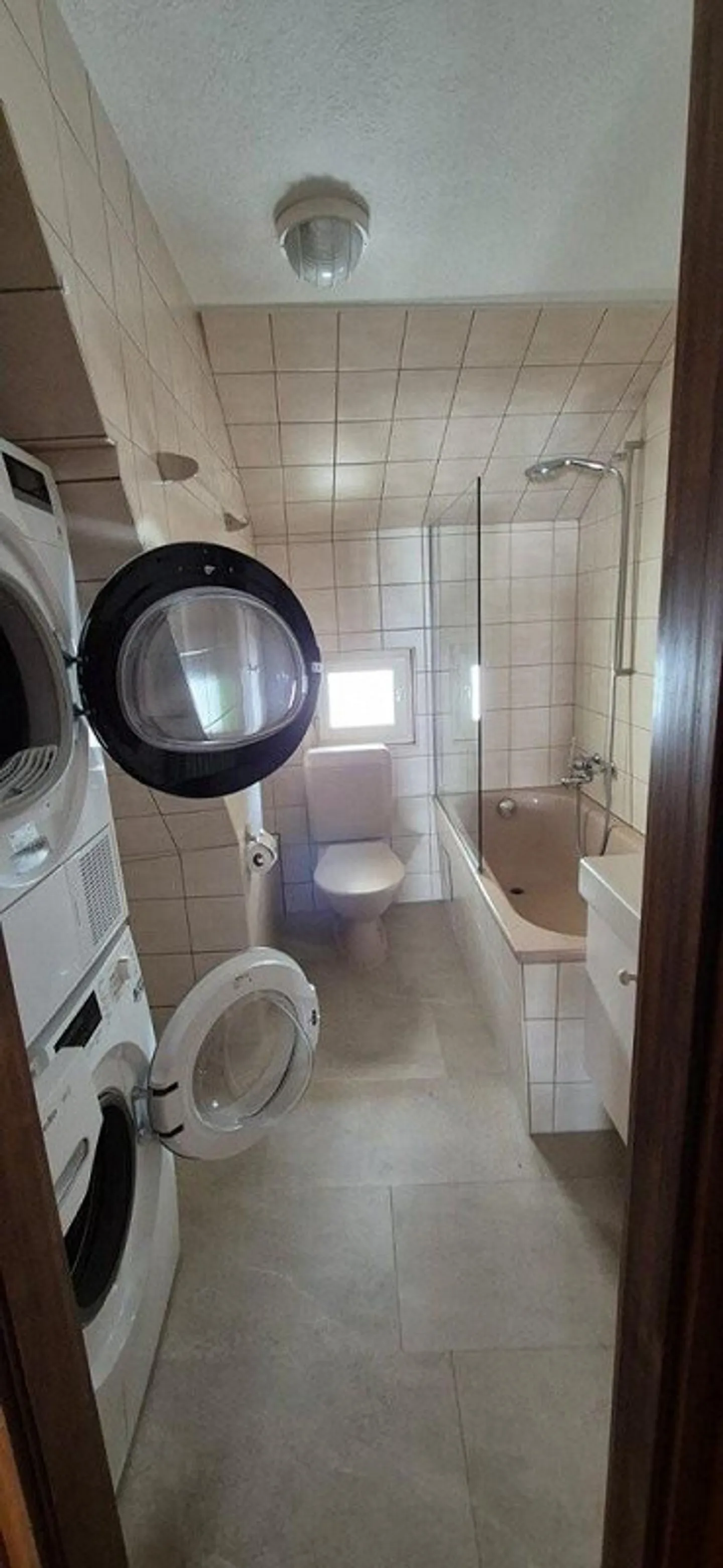 Appartement en duplex de 3,5 pièces avec beaucoup de charme - Photo 3 sur 10