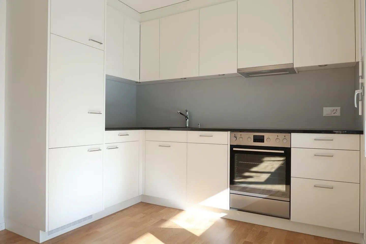 Appartement confortable près de la ville - Photo 2 sur 5
