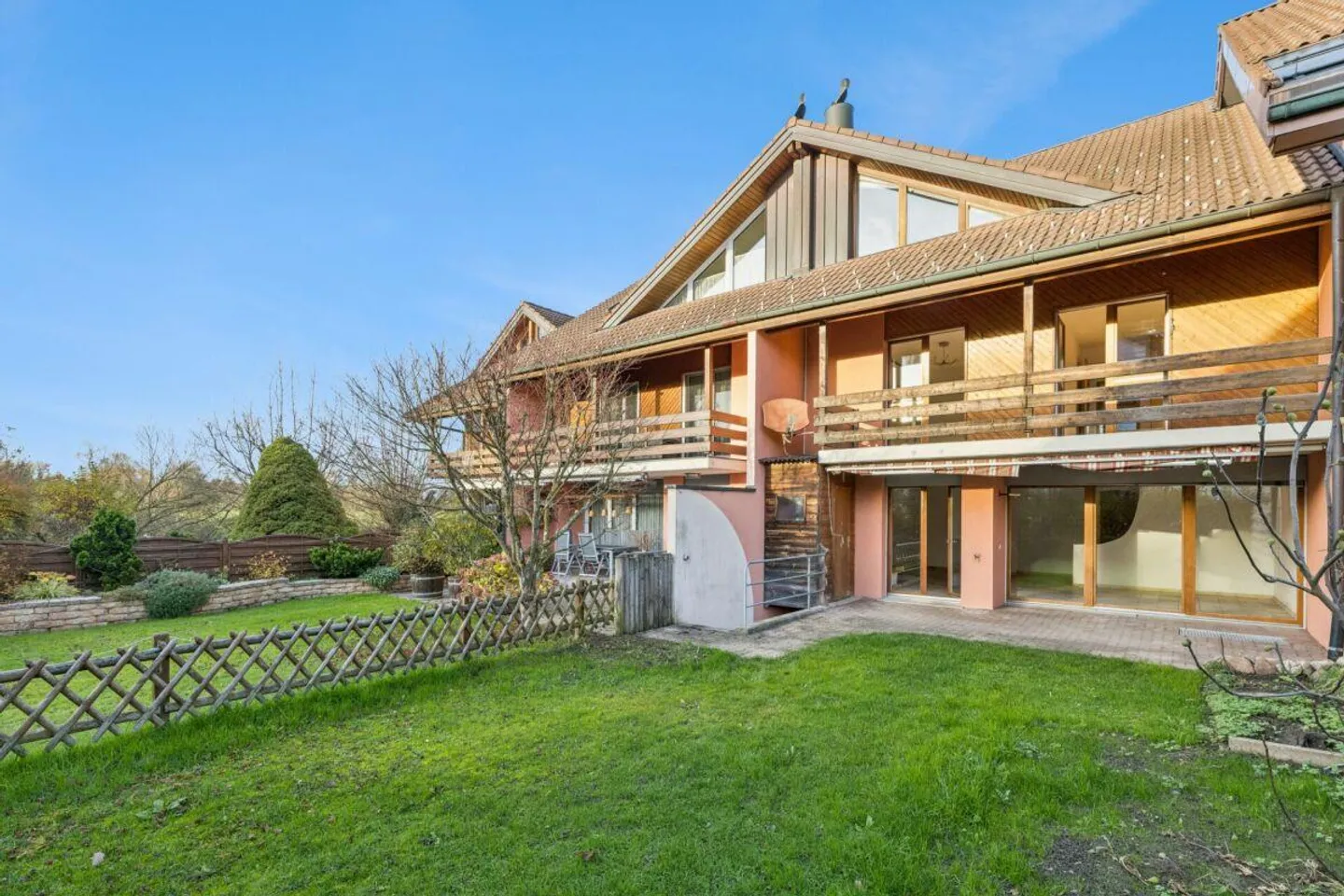 Spacious living in the heart of Hagendorn - Photo 2 of 26