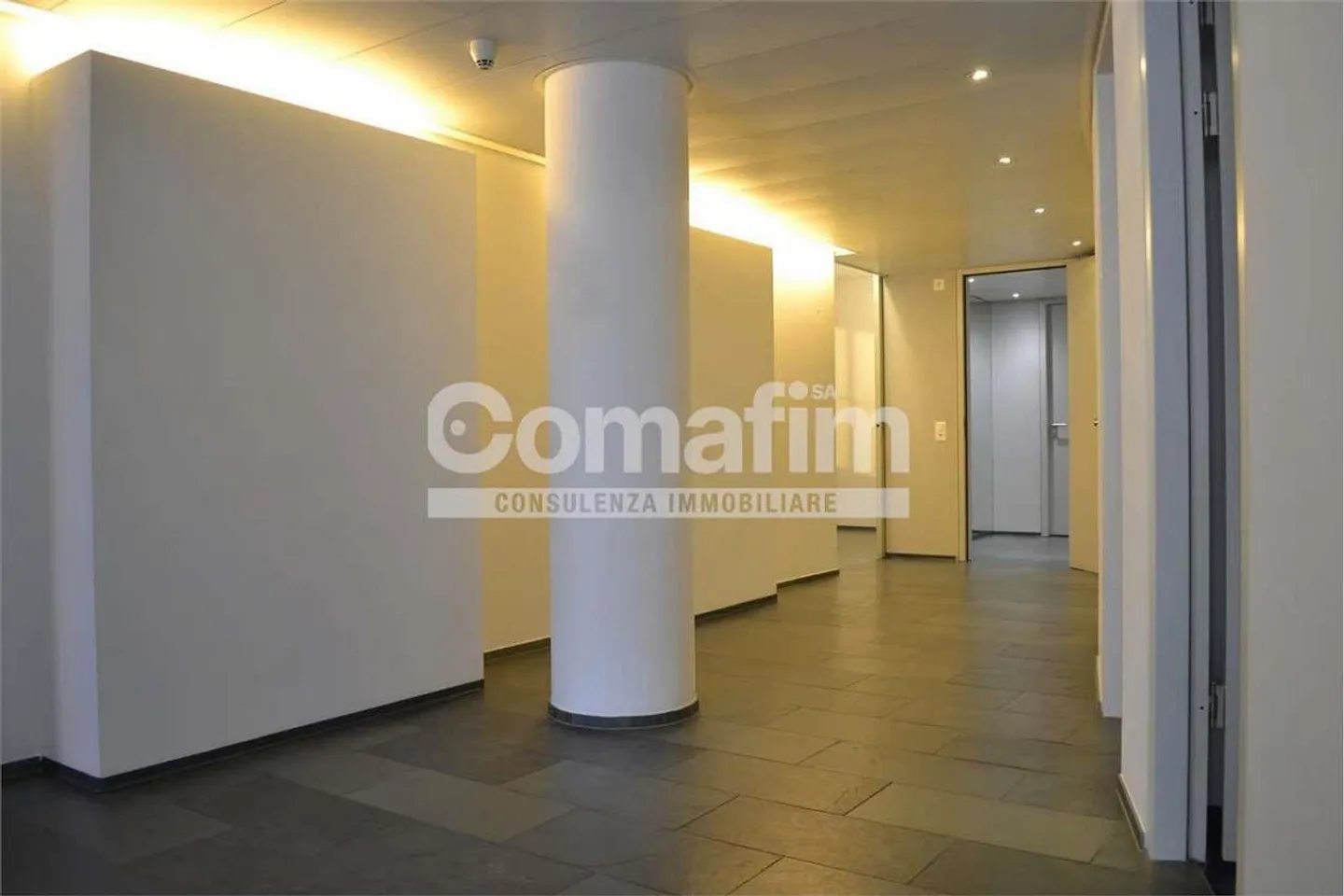 Prestiges Büro im Zentrum - Foto 3 von 13