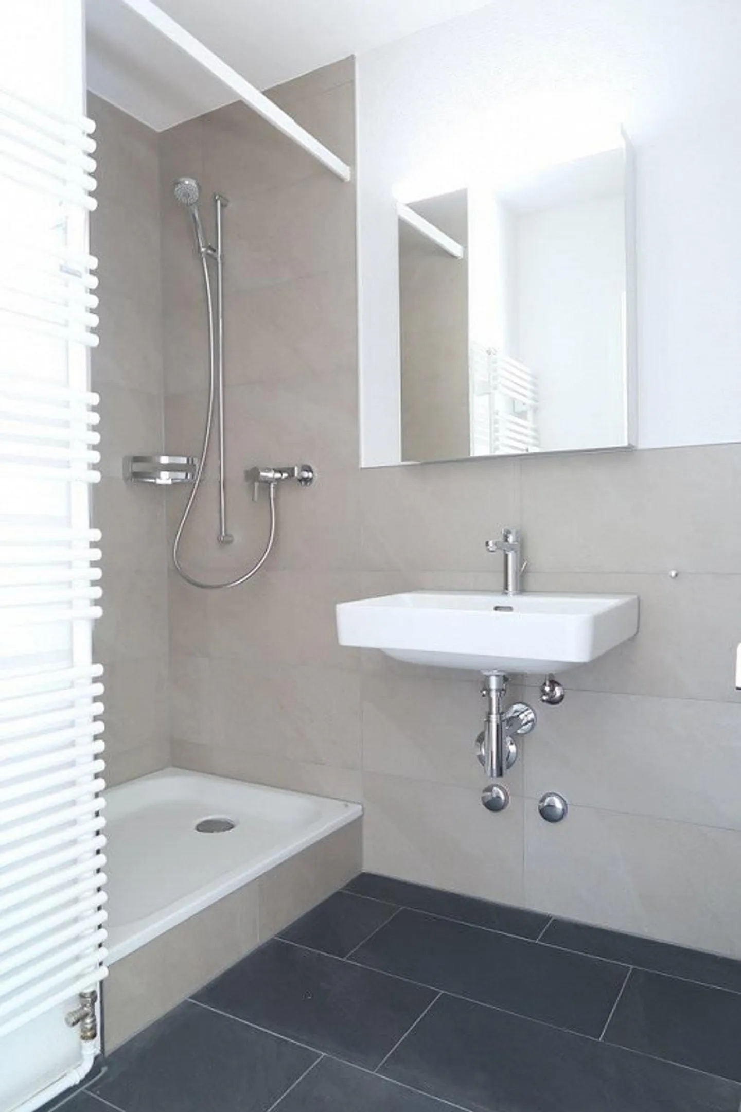 Appartement confortable près de la ville - Photo 5 sur 5