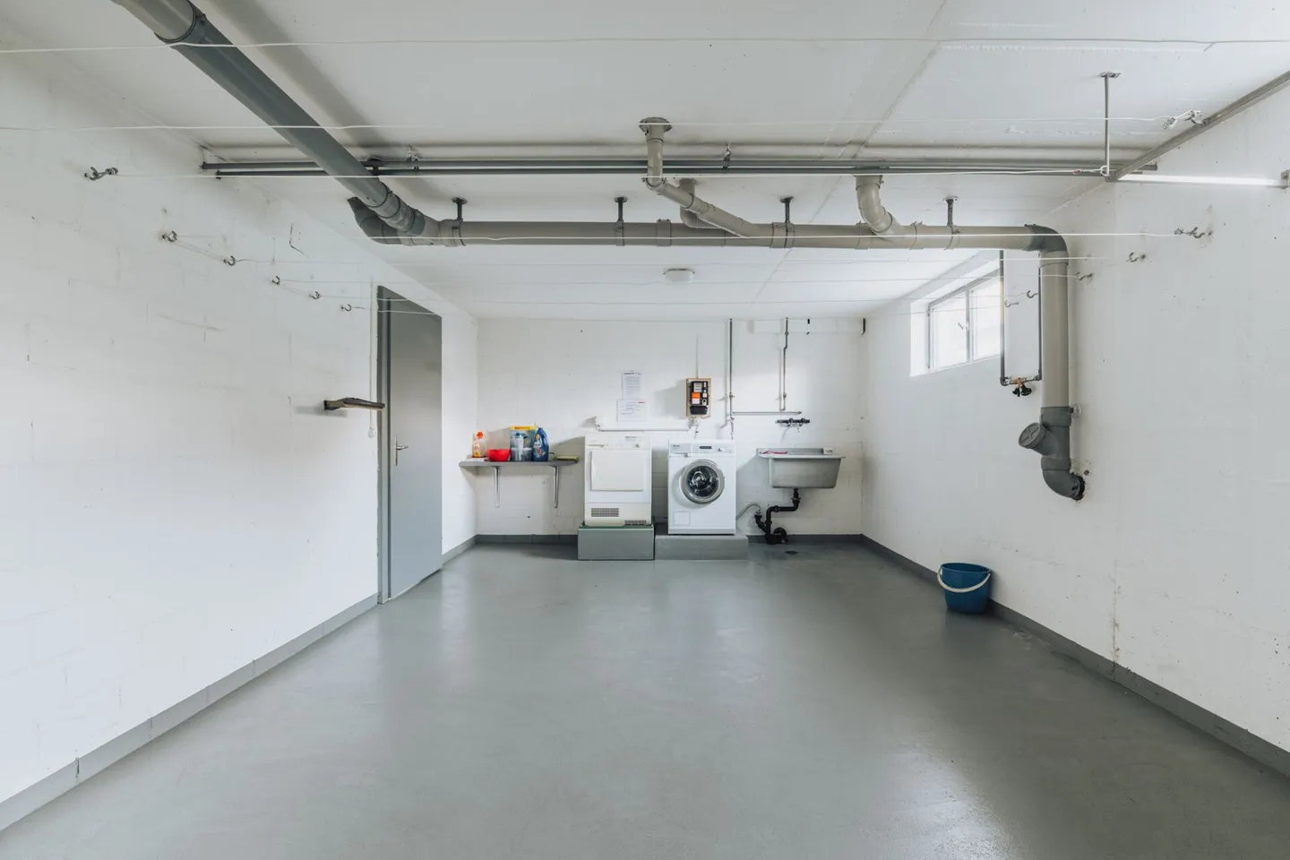 Appartement de 5 pièces en propriété à un emplacement central - Photo 16 sur 19