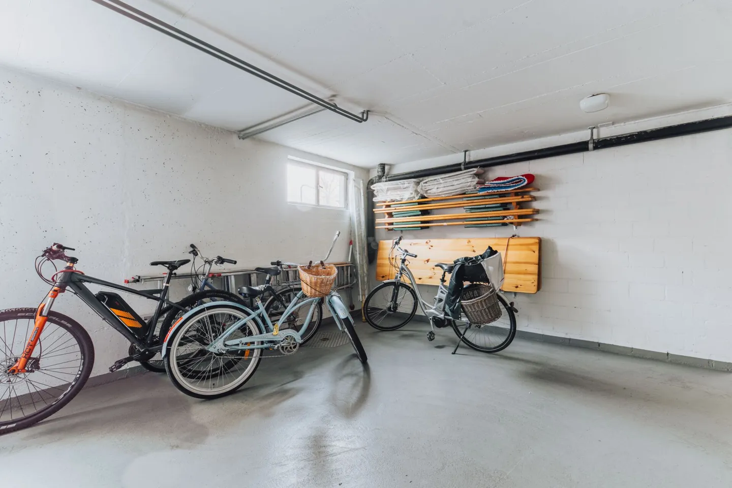 Appartement de 5 pièces en propriété à un emplacement central - Photo 18 sur 19