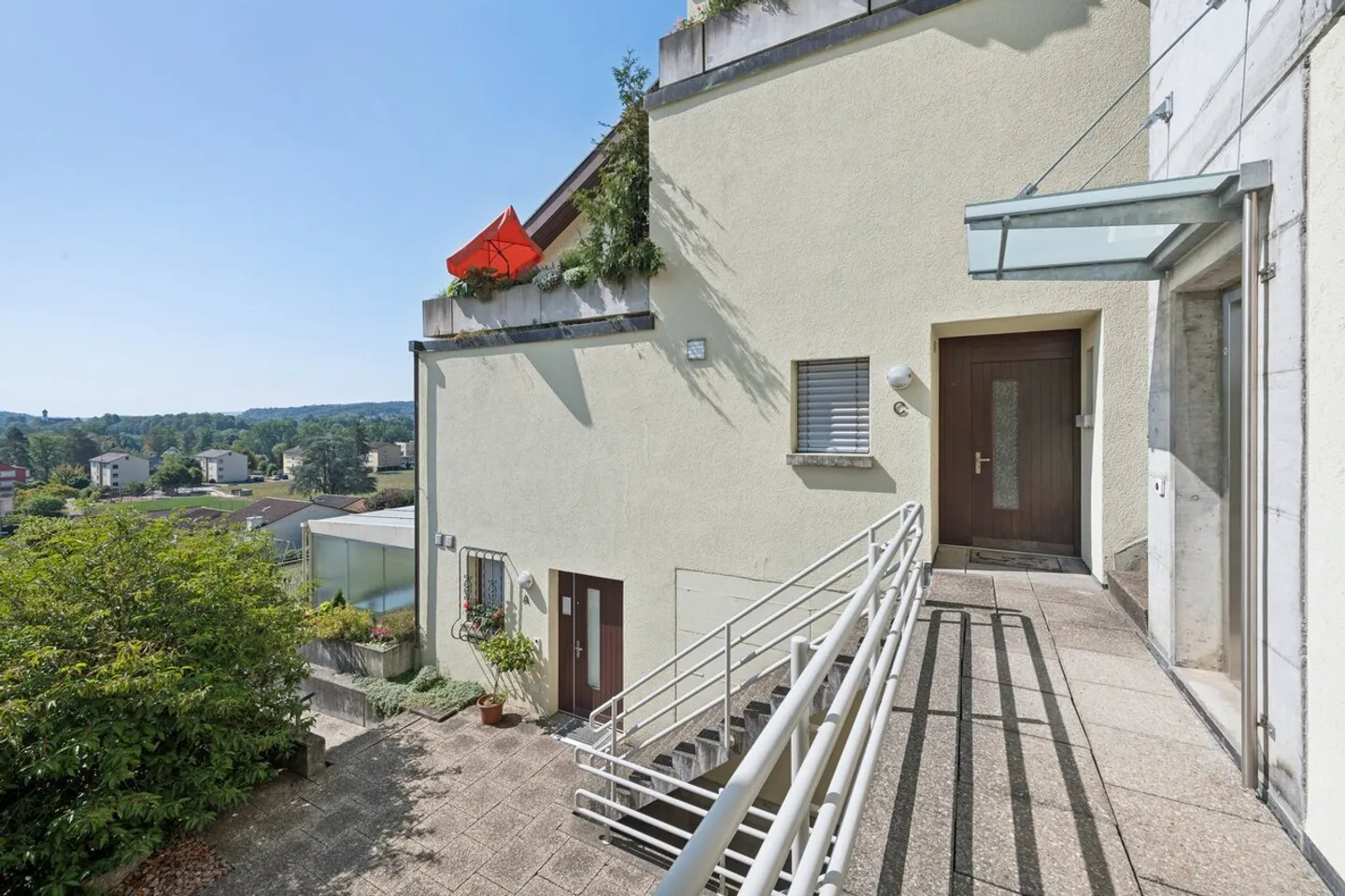 Vista spettacolare con molto spazio per le proprie idee - Foto 1 di 9