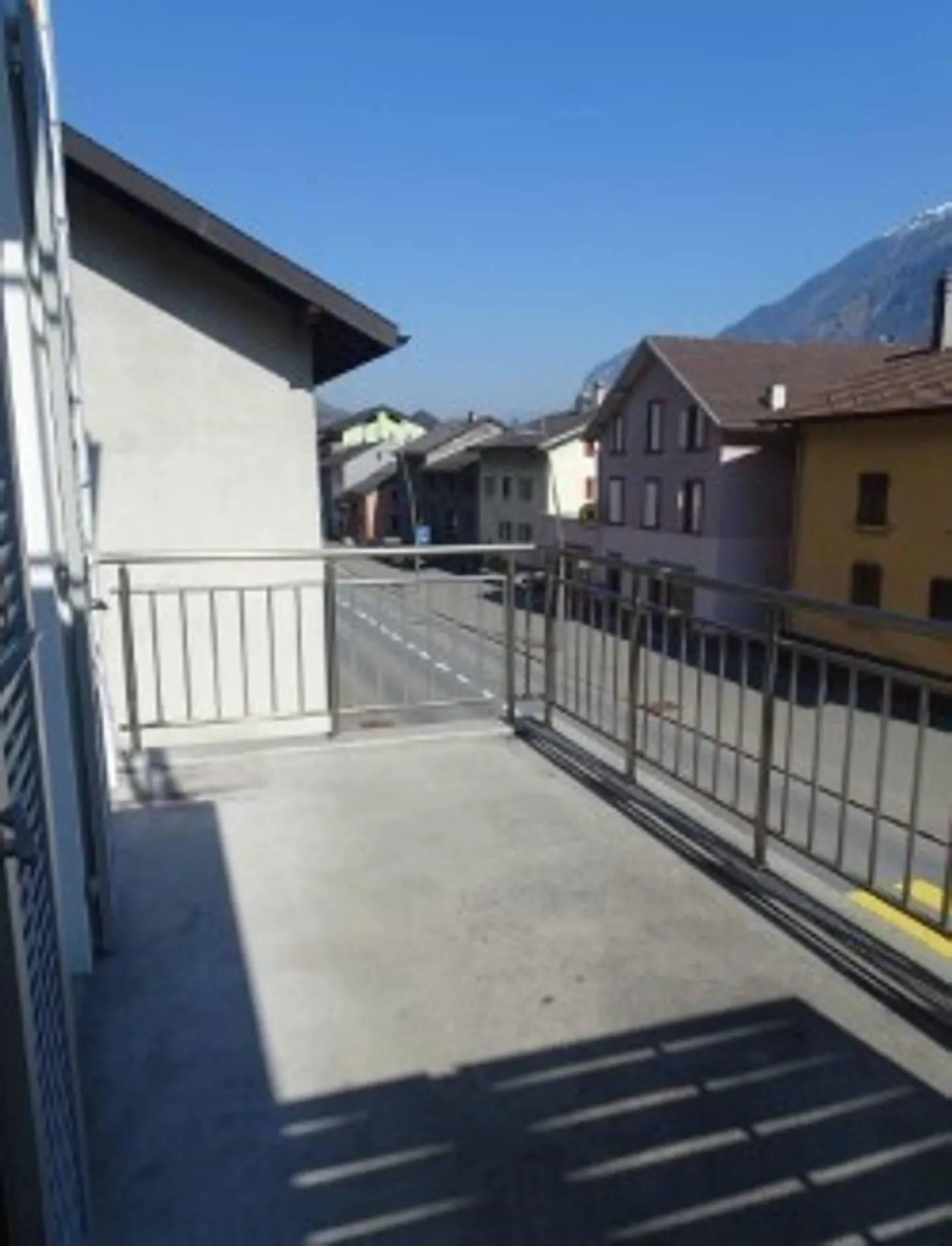 2.5 rooms on the 1st floor - Photo 14 of 16