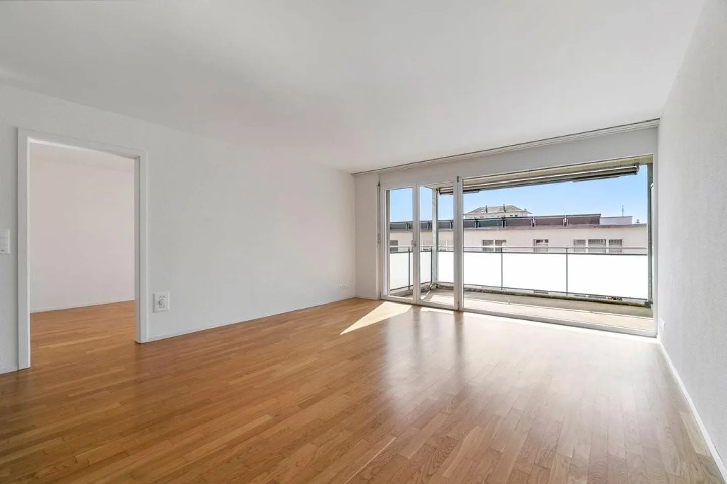 Modernes Apartment in Biel - Foto 7 von 12