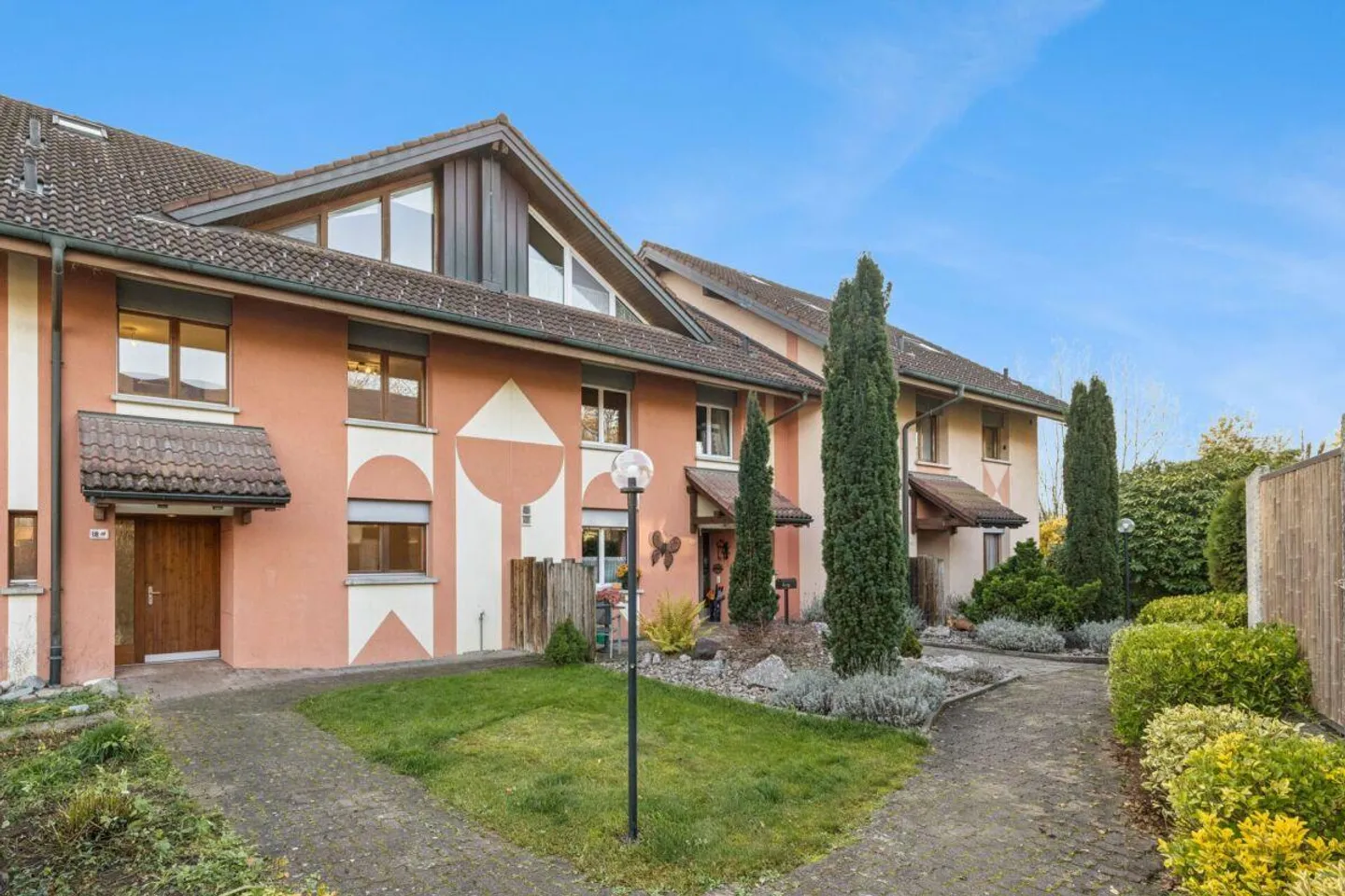 Spacious living in the heart of Hagendorn - Photo 25 of 26