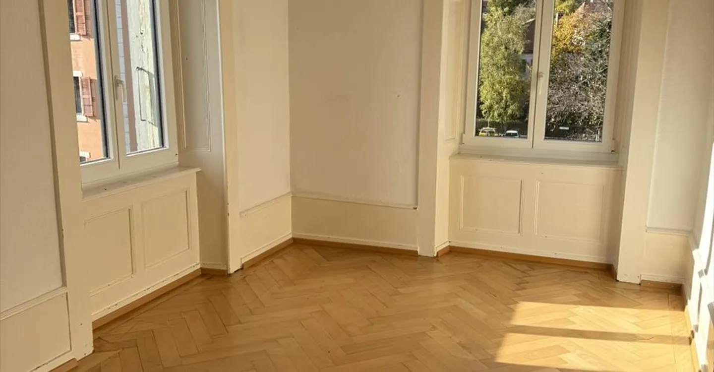 Charmantes Appartement in La Chaux-de-Fonds - Foto 6 von 17