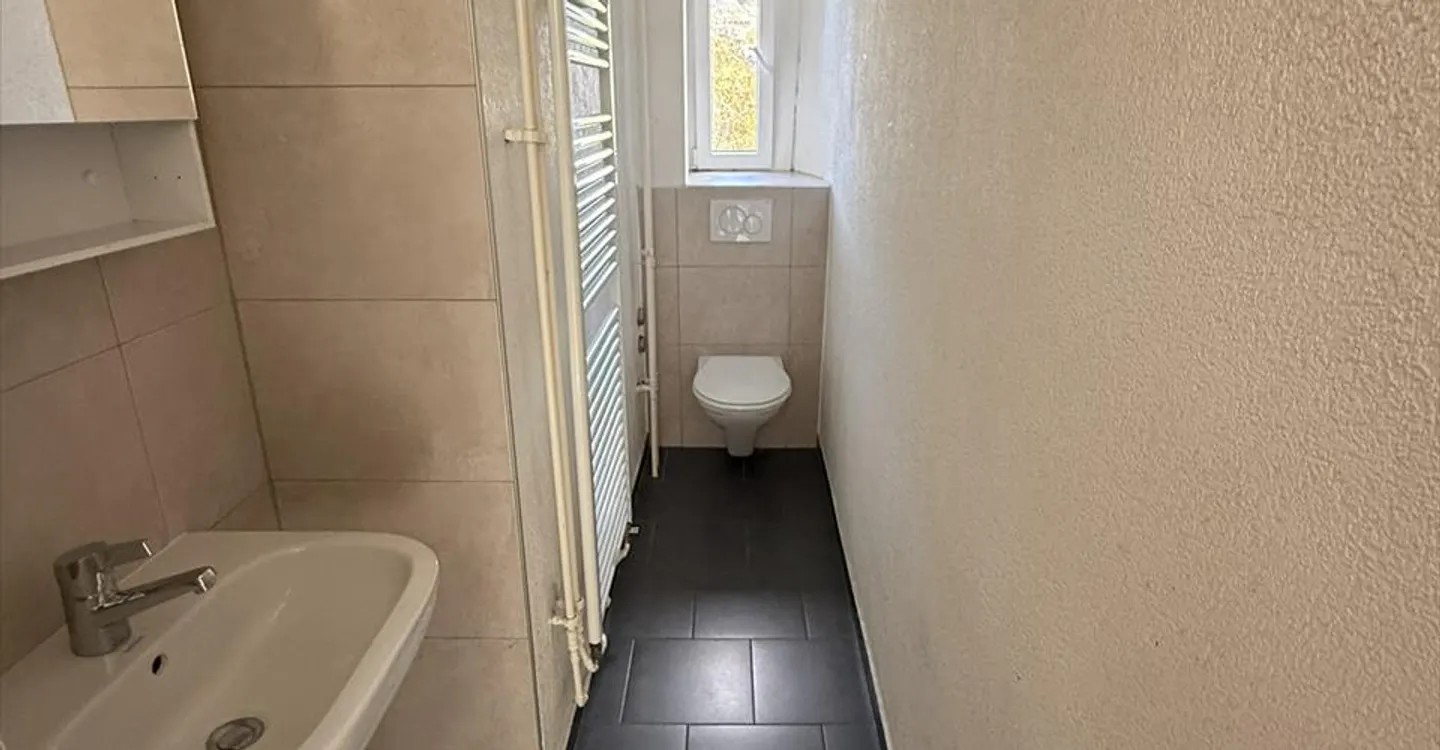 Charmantes Appartement in La Chaux-de-Fonds - Foto 13 von 17
