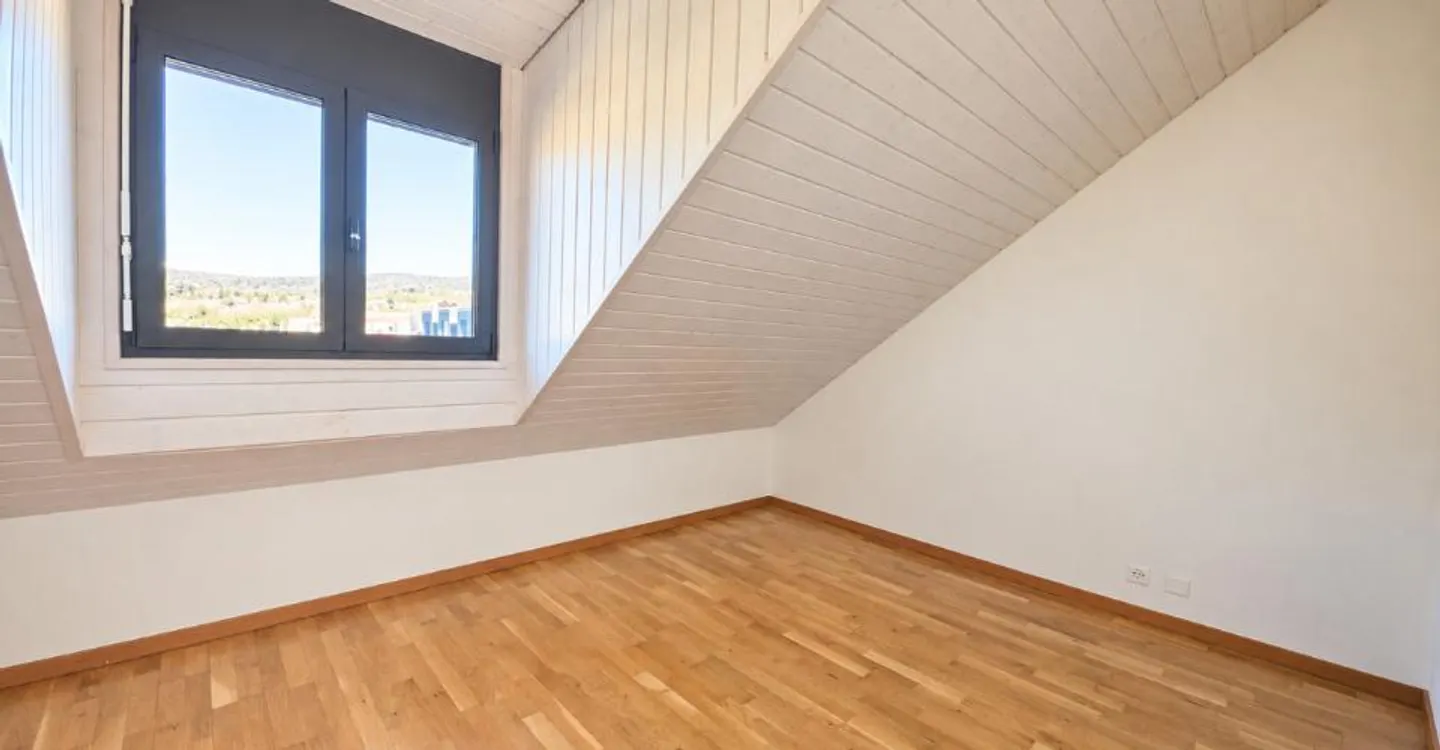 Modern 2-room apartment with balcony - Photo 5 of 11