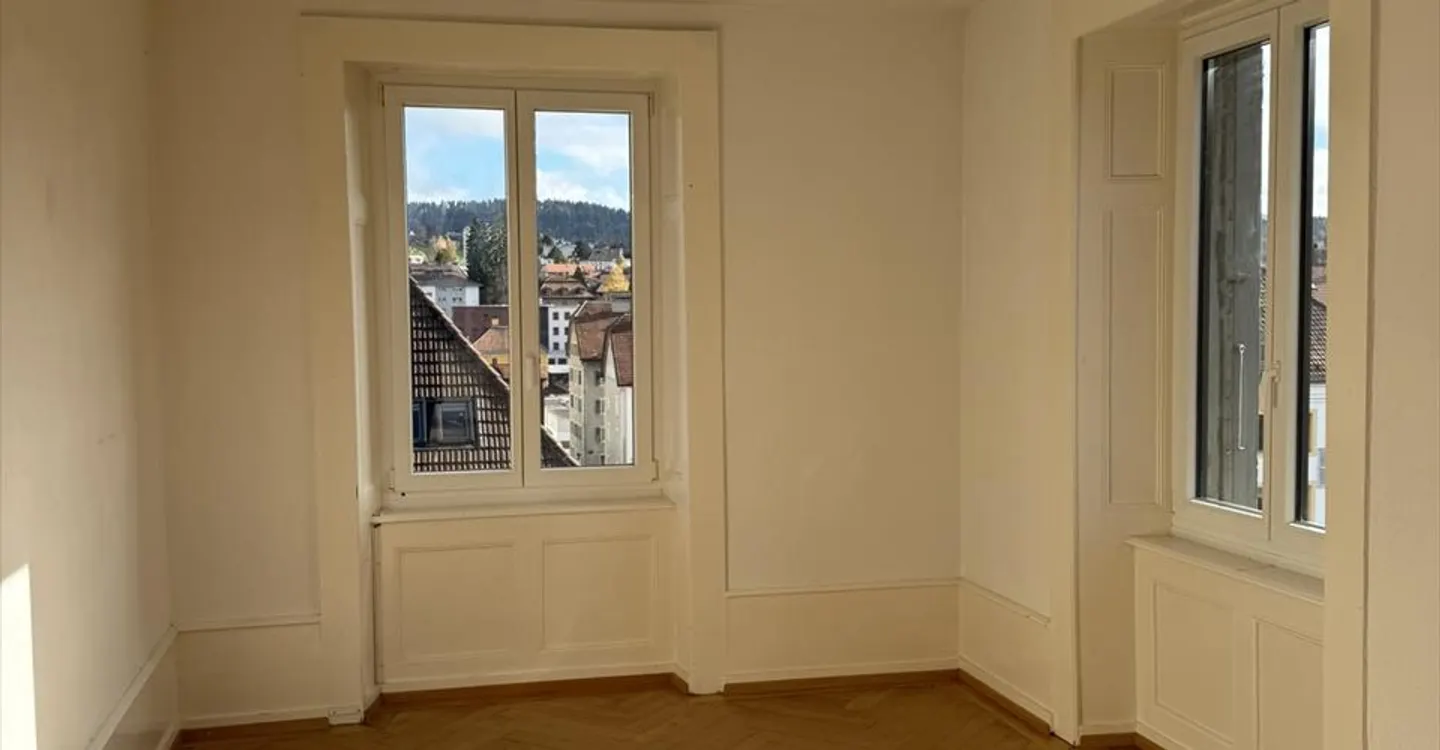 Charmantes Appartement in La Chaux-de-Fonds - Foto 8 von 17