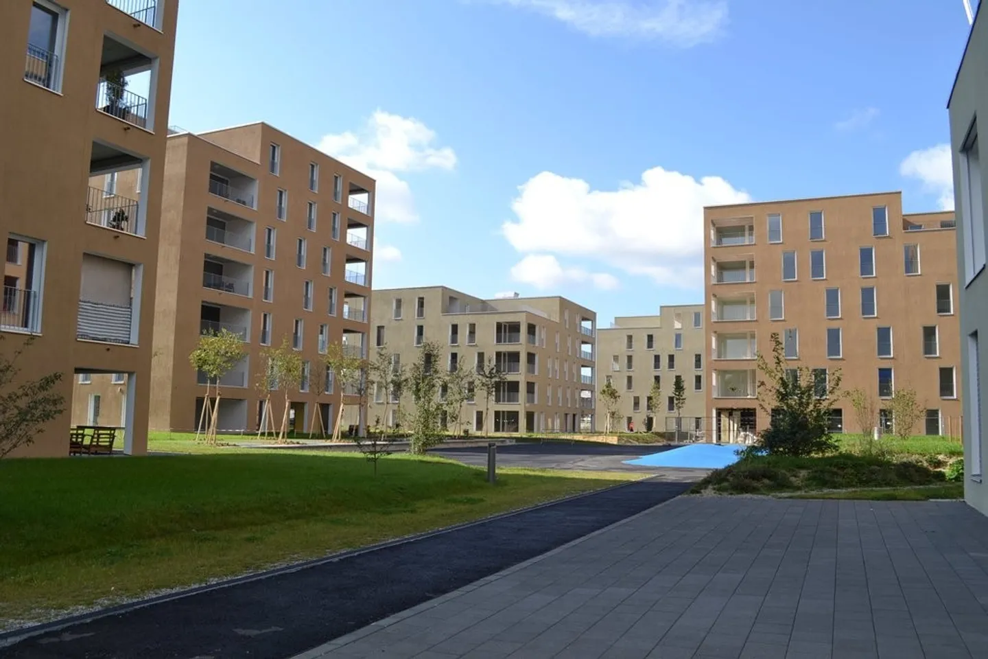 Bright 3.5-room apartment with a view of the Bieler Schüssinsel - Photo 10 of 11