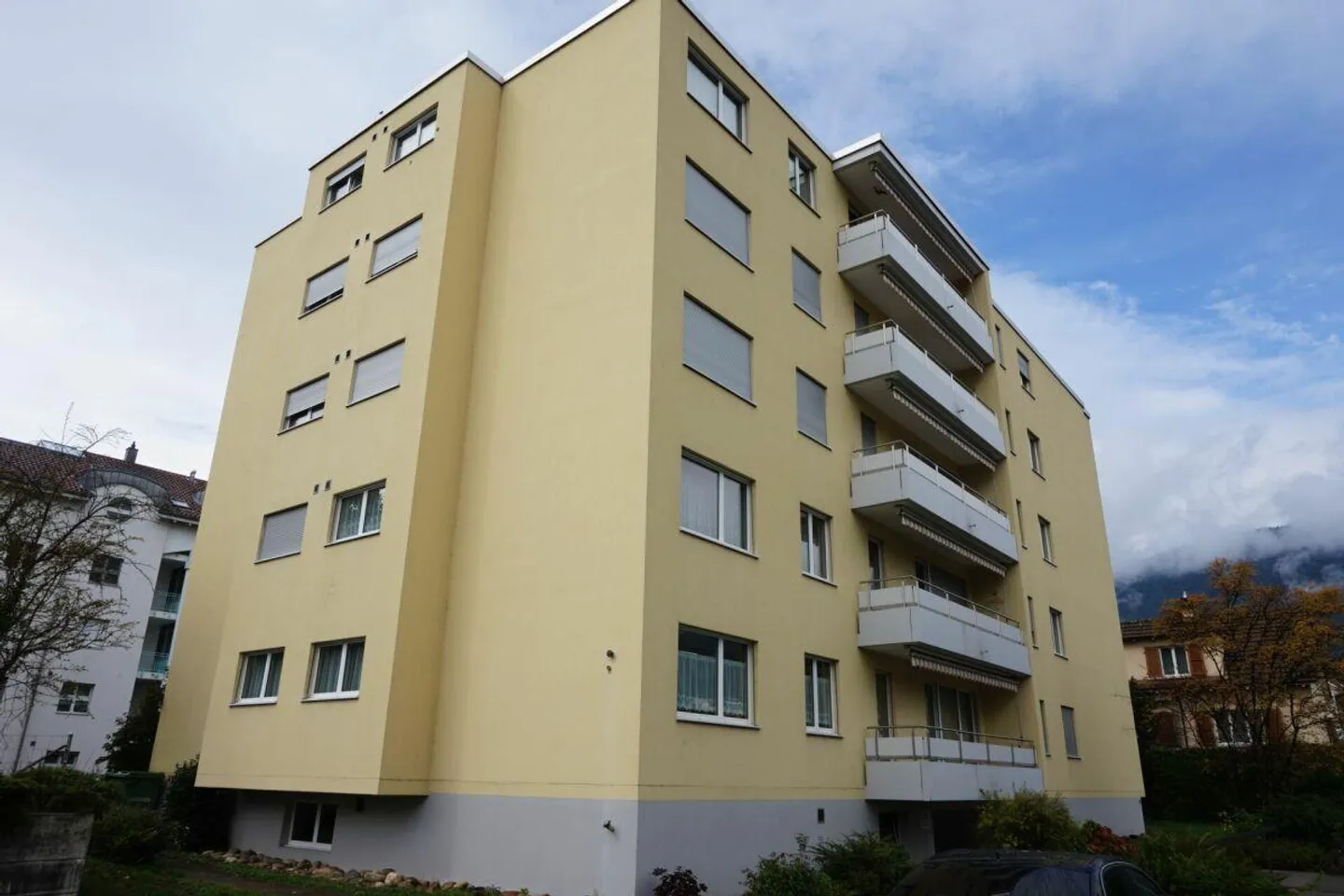 Appartement moderne 2 pièces - Photo 2 sur 8