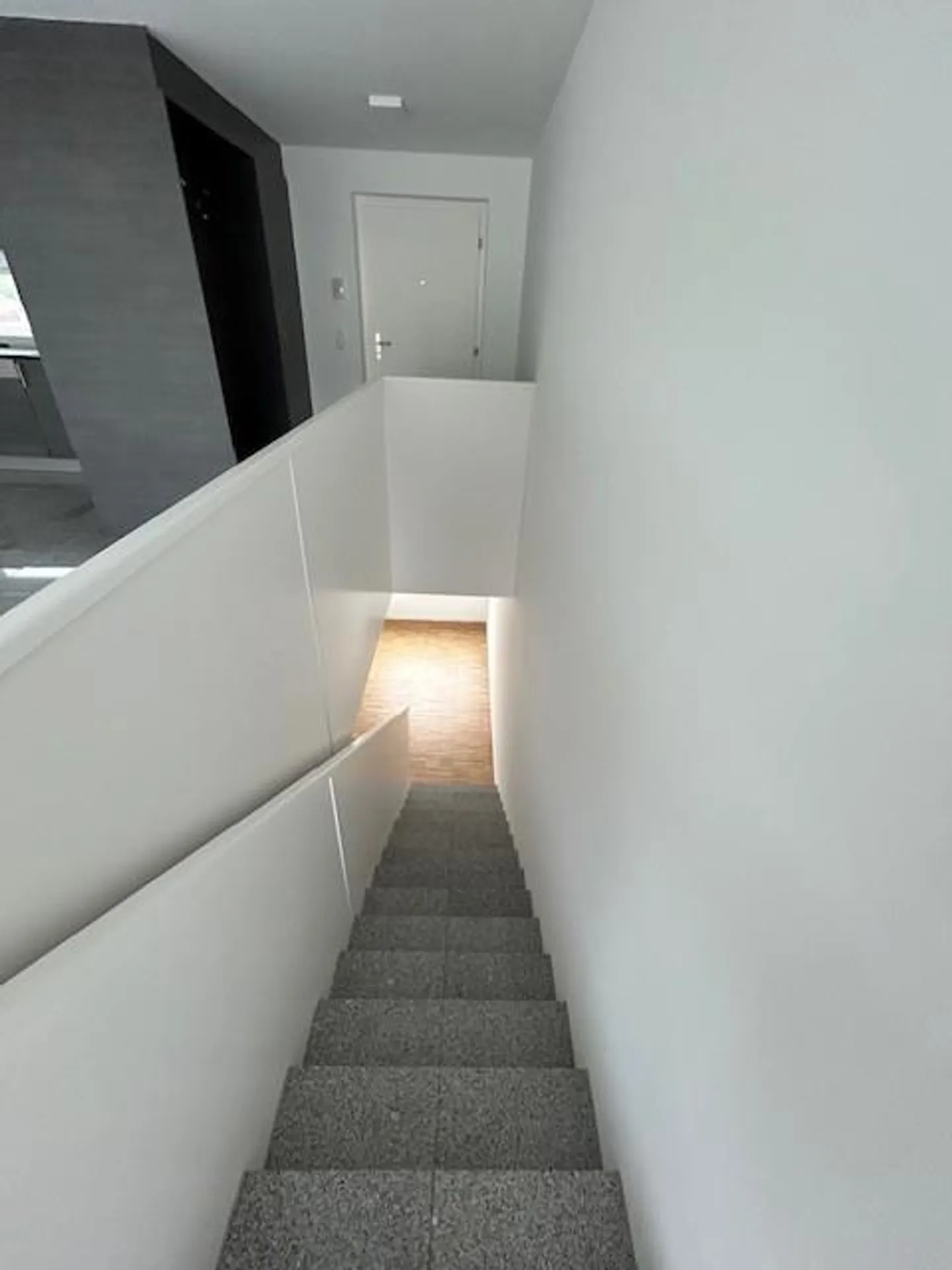 Appartamento attico di 4,5 stanze in una posizione tranquilla - Foto 11 di 11