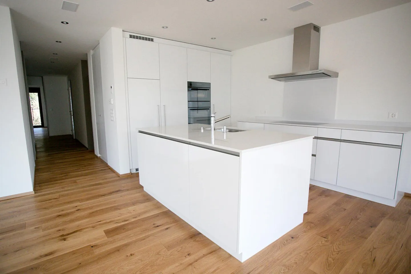 Superbe appartement de 4,5 pièces avec les plus beaux matériaux - Photo 1 sur 7