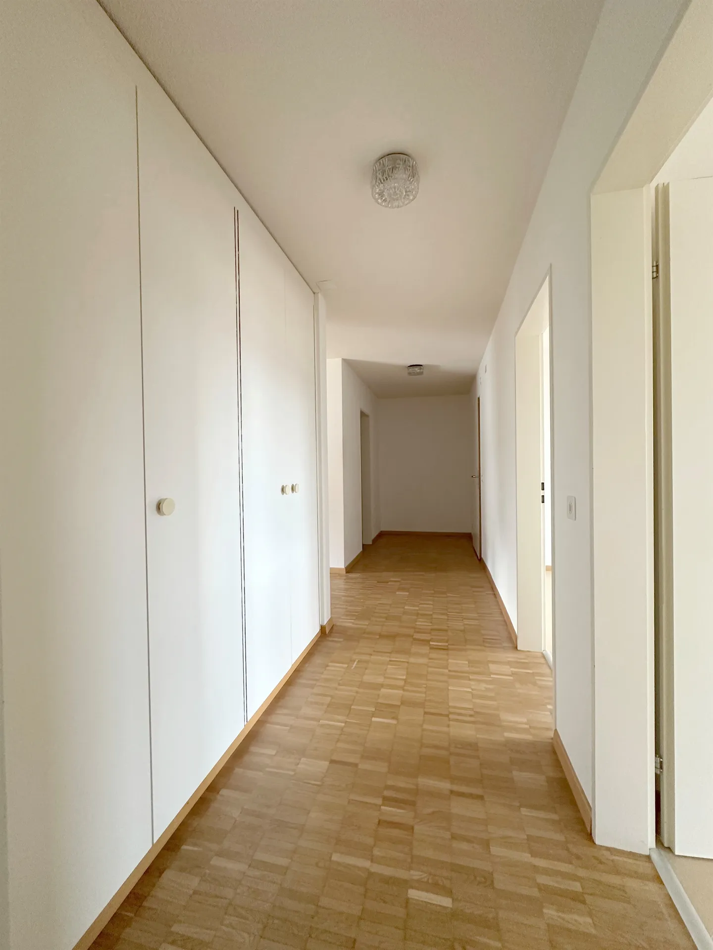 Wohnung mieten - Foto 3 von 8