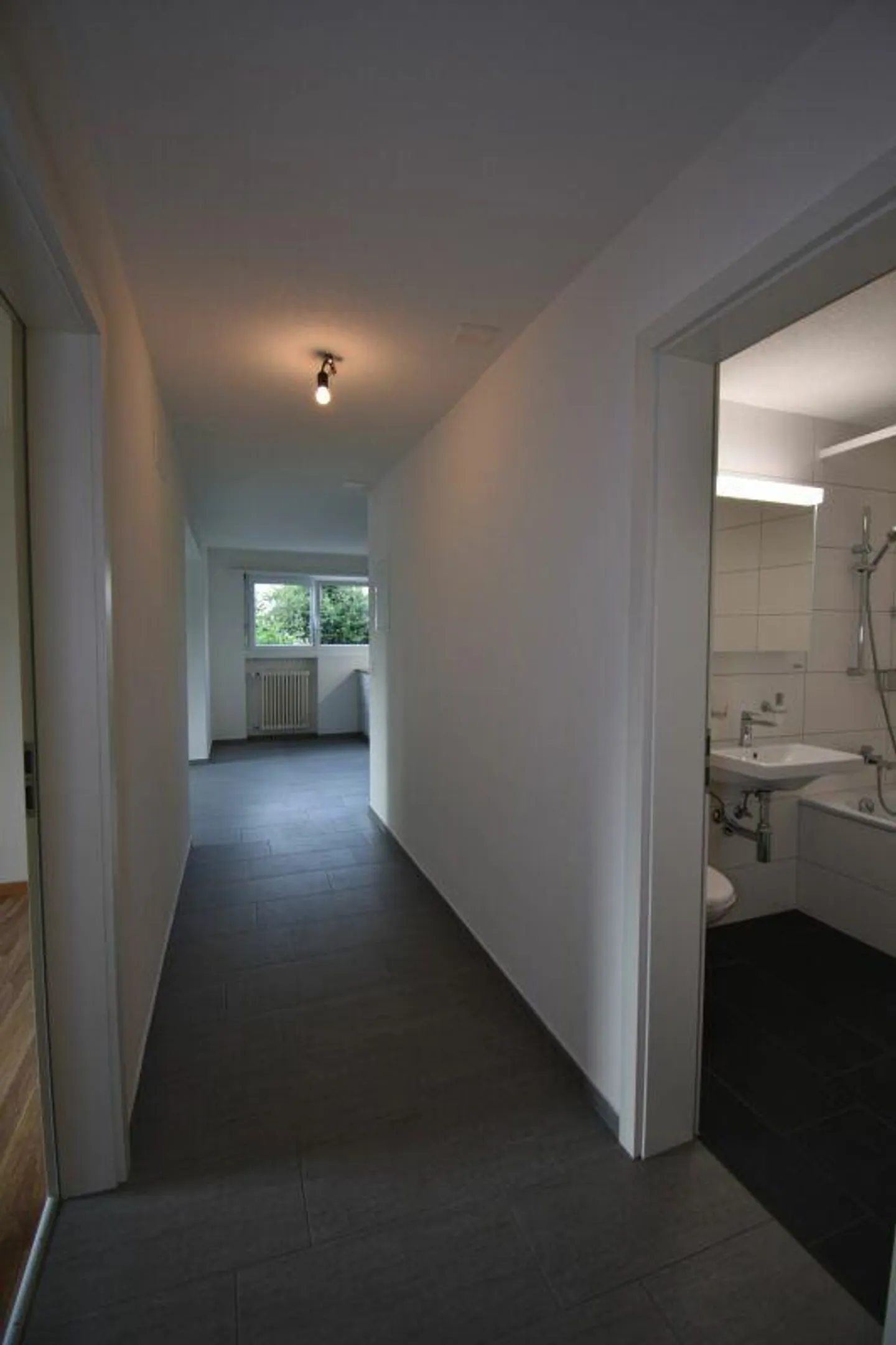 Appartement moderne 2 pièces - Photo 7 sur 8