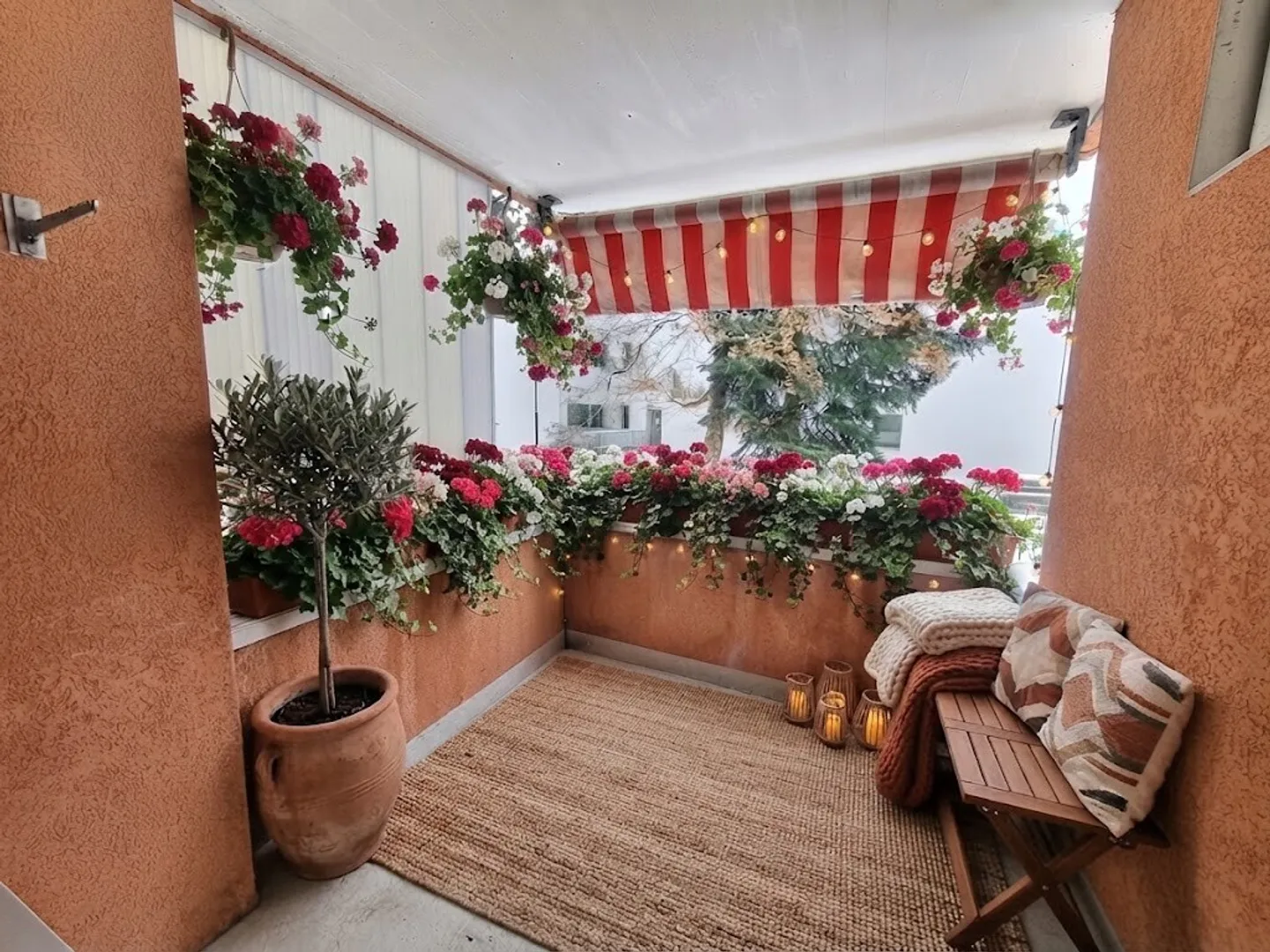 Ampio e luminoso appartamento di 4,5 stanze con balcone - appena pitturato - Foto 6 di 8