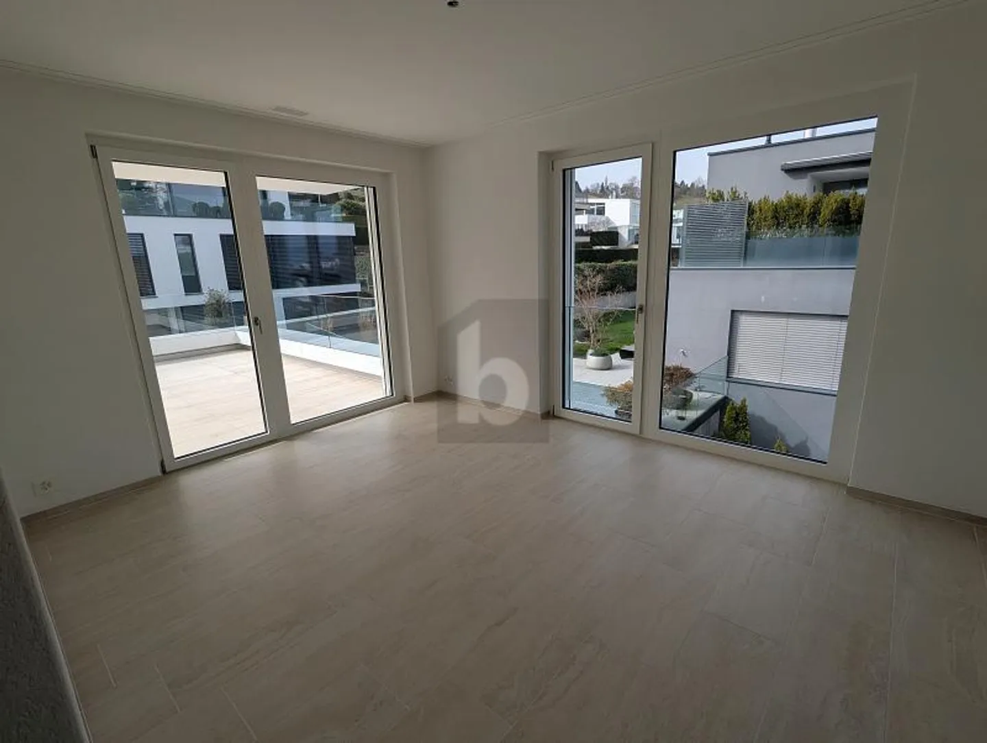 LUXURIÖSE RUHEOASE MIT HIGH-END TECHNIK - Photo 5 of 6