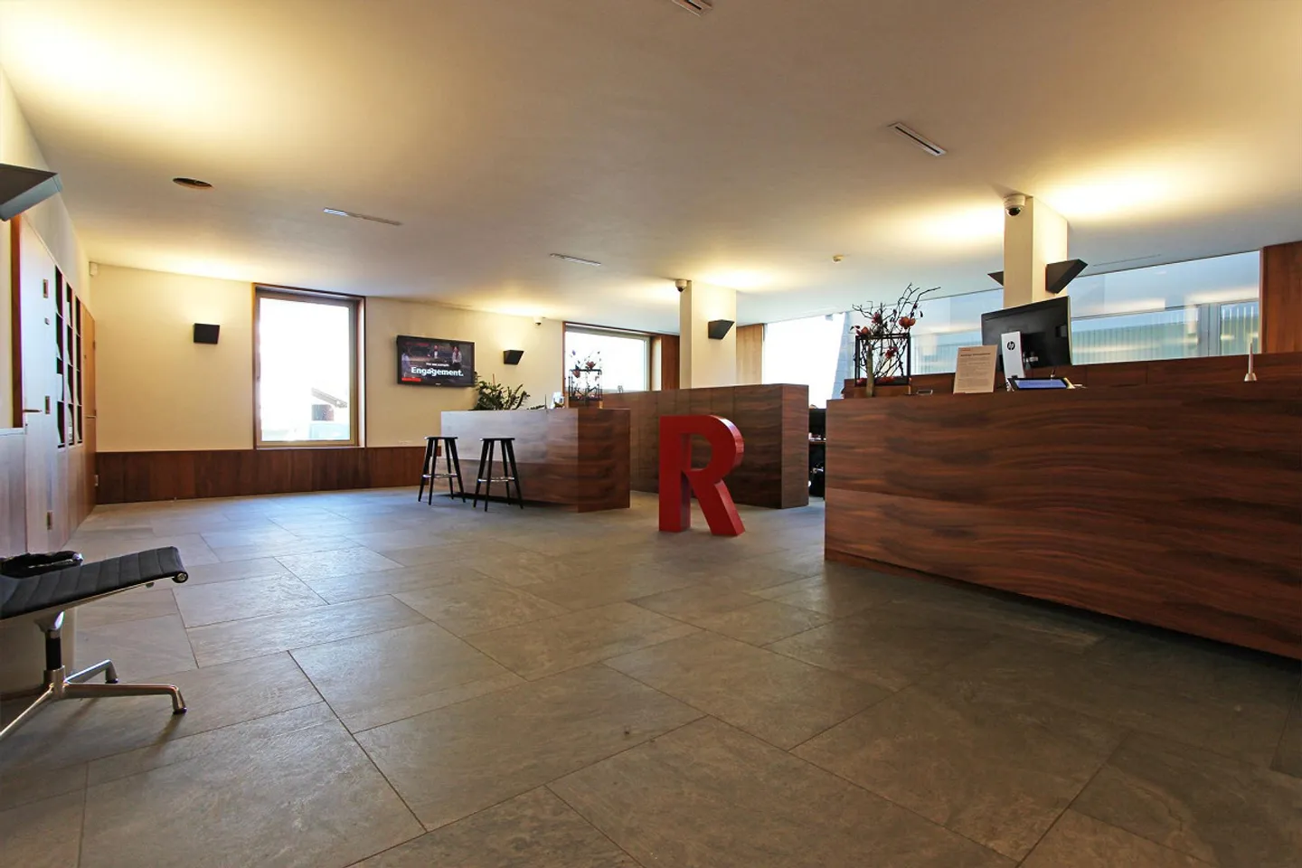 Spacious, bright office space for rent - Photo 1 of 5
