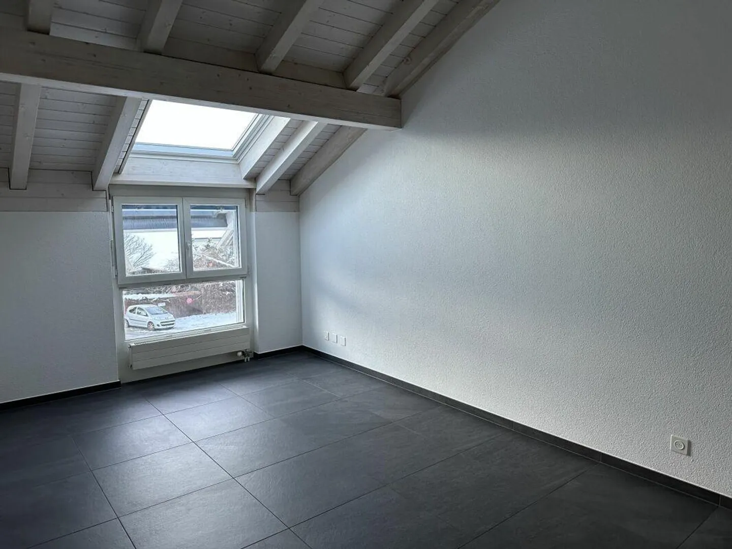 Sonnige 4.5 Zimmerwohnung mit Galerie - Foto 8 von 15