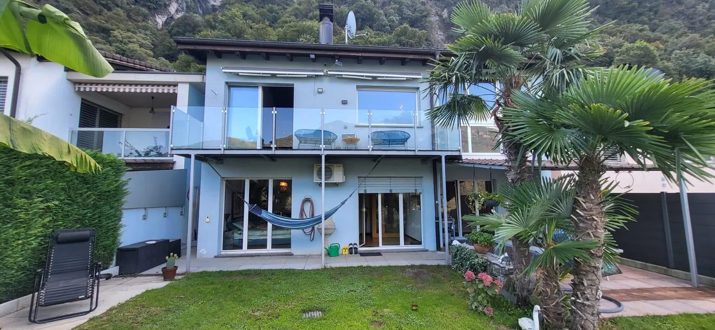 Maison contiguë de Capolago avec vue imprenable sur le lac de Lugano - Photo 1 sur 18