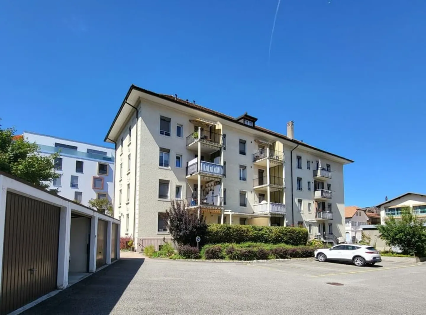 Appartement de 3.5 pièces au coeur de Bulle - Photo 2 sur 7